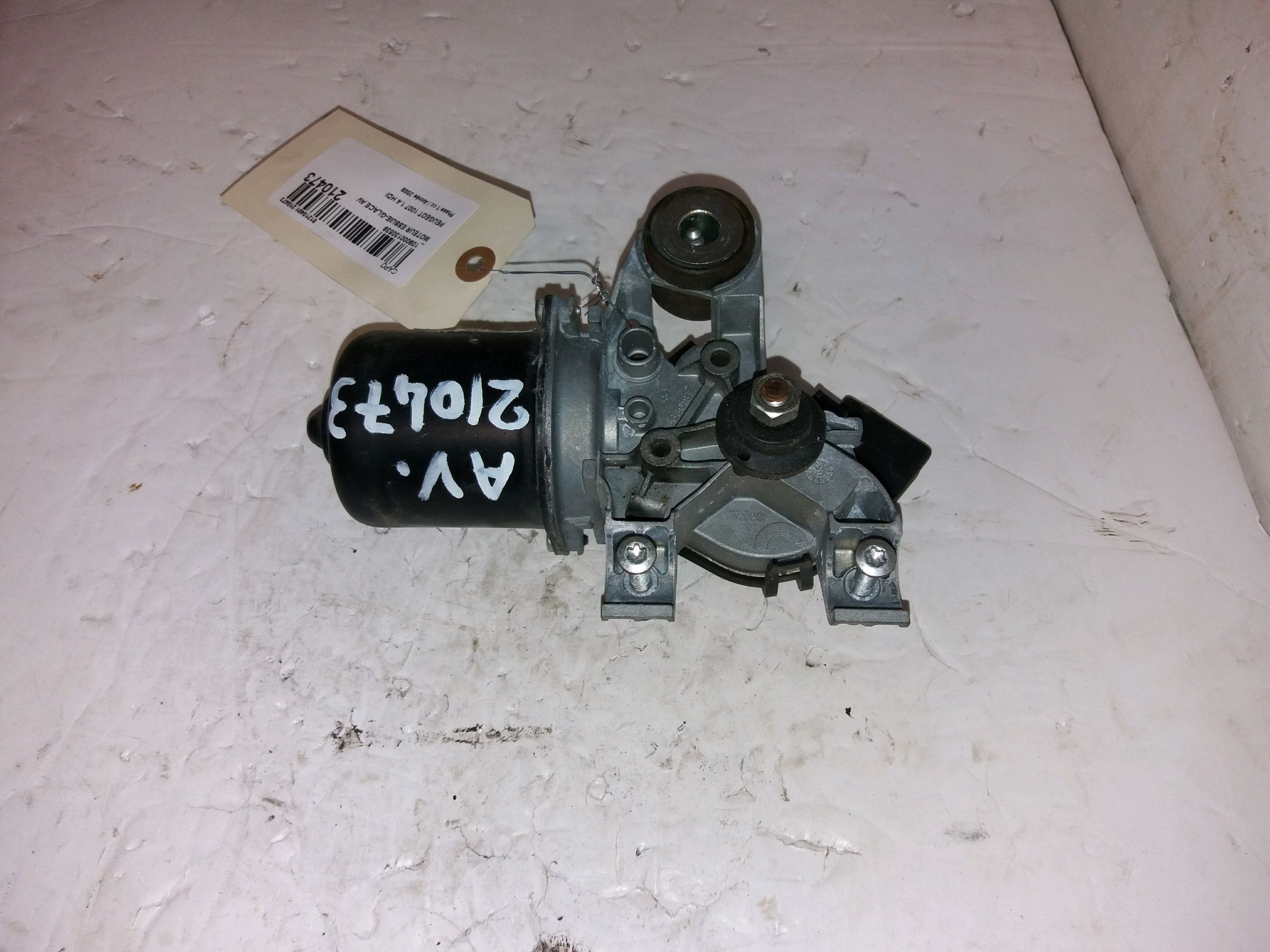MOTEUR ESSUIE-GLACE AV