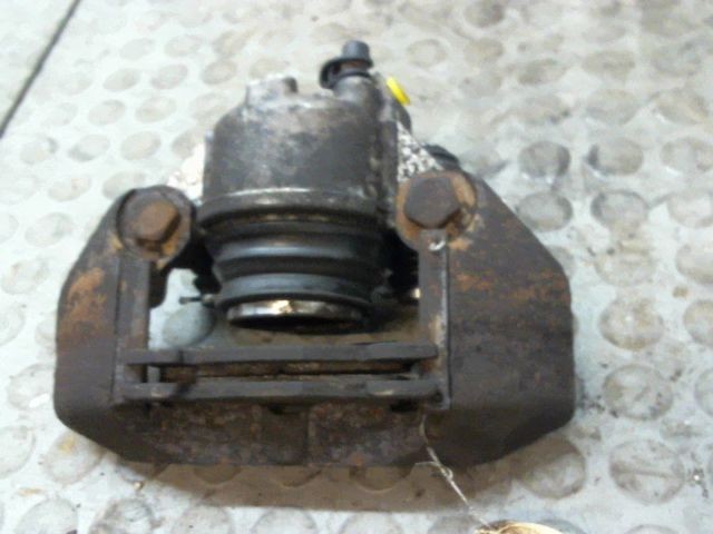 ETRIER DE FREIN AVG