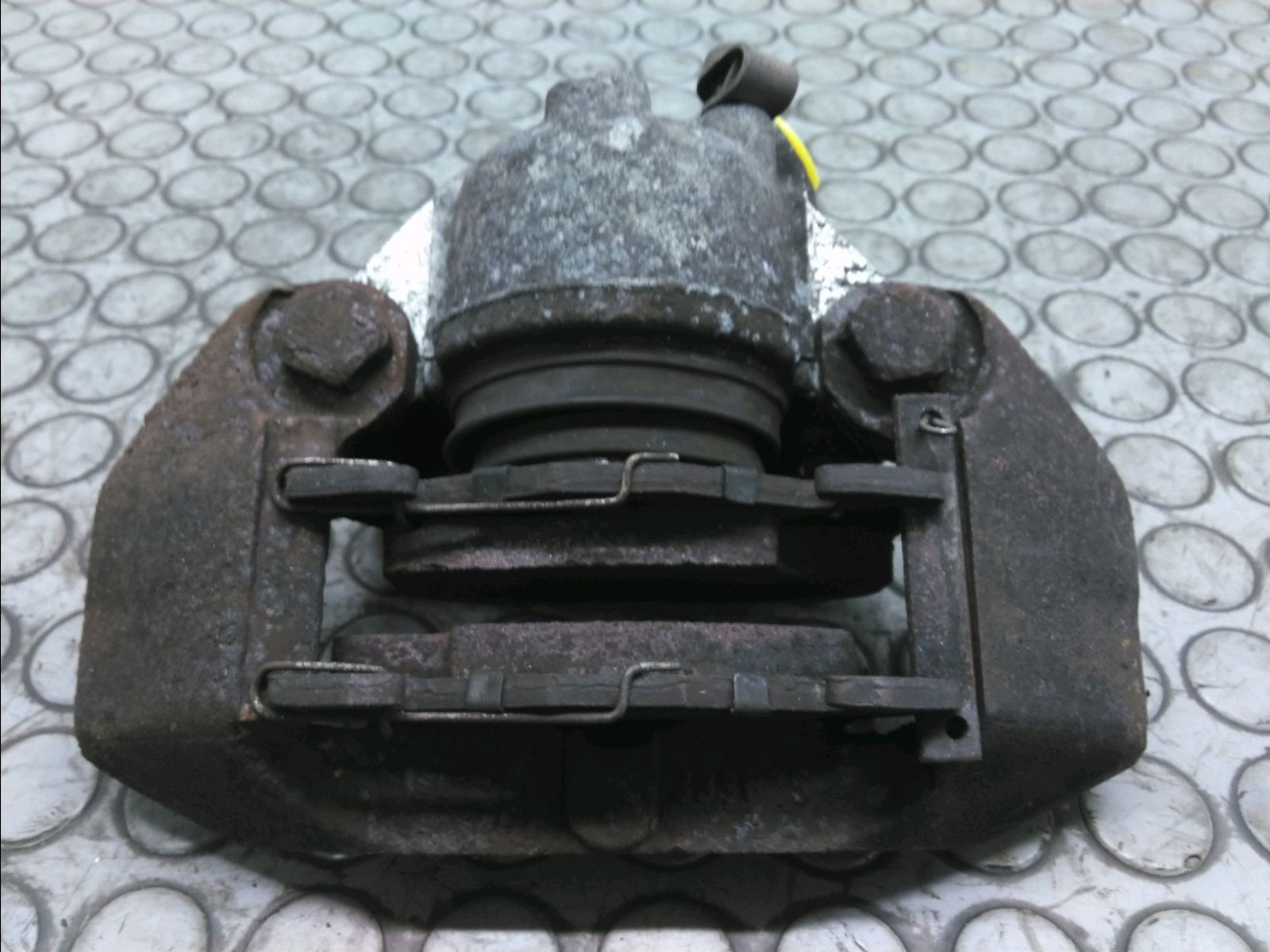 ETRIER DE FREIN AVG