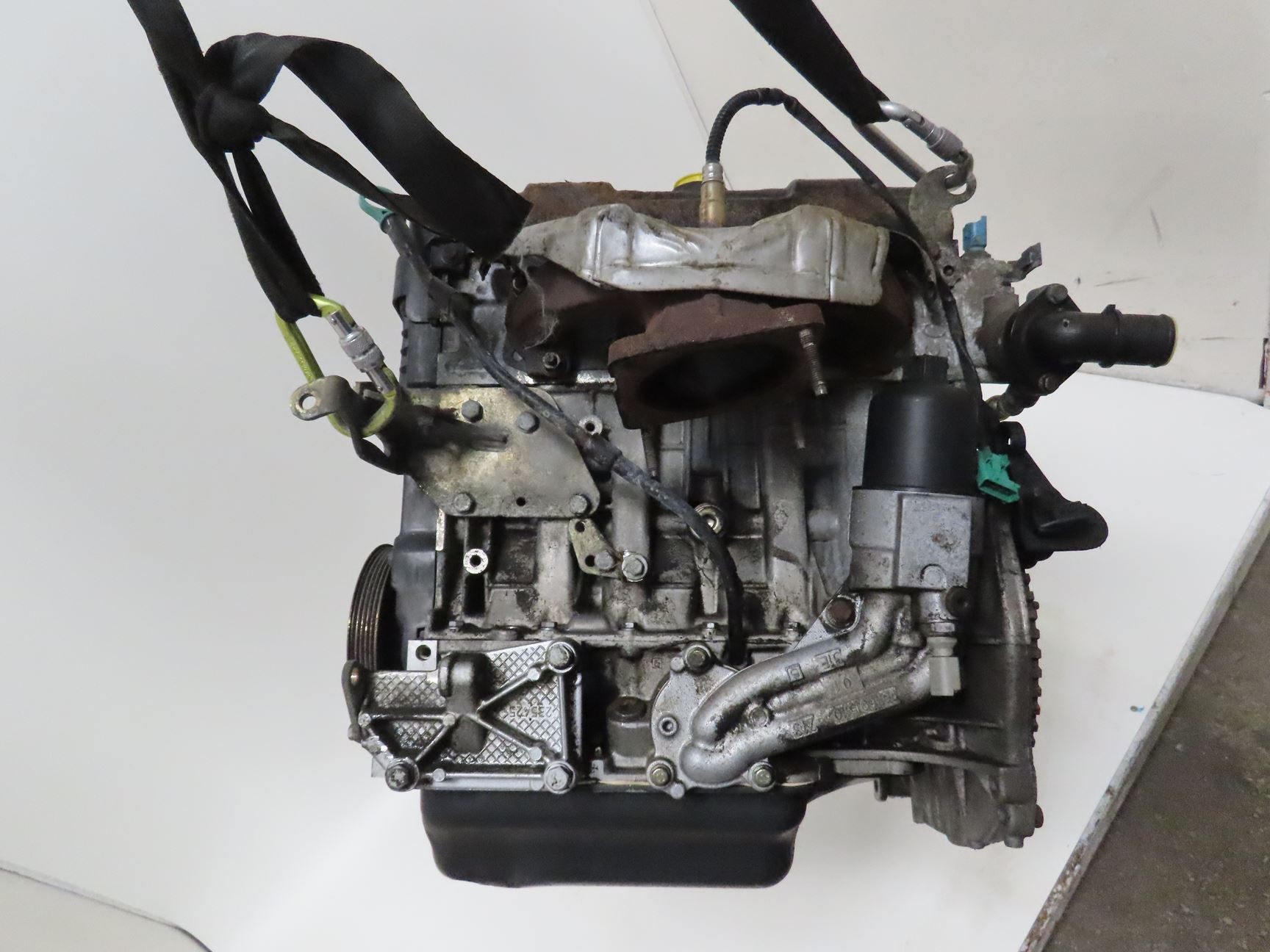 MOTEUR ESSENCE