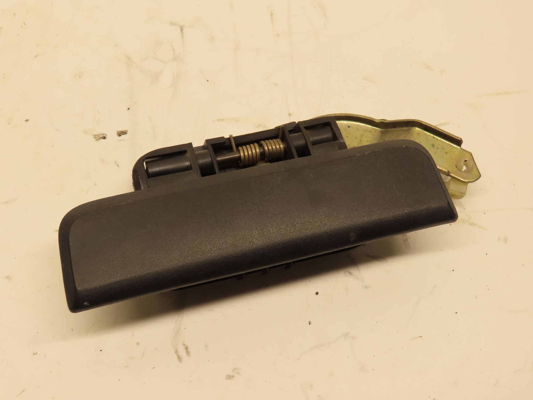 POIGNEE EXT PORTE AVG