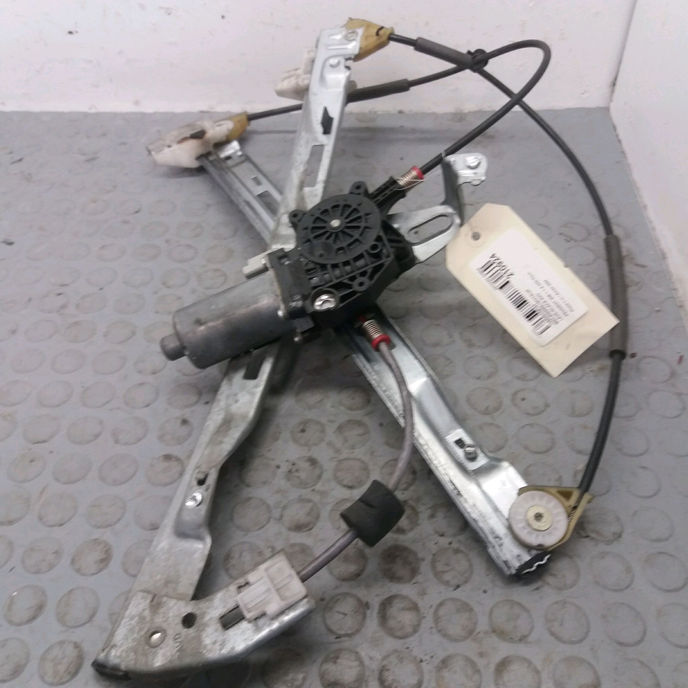 MECANISME+MOTEUR LEVE-GLACE AVD