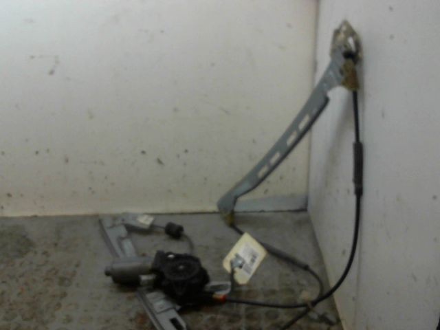 MECANISME+MOTEUR LEVE-GLACE AVG