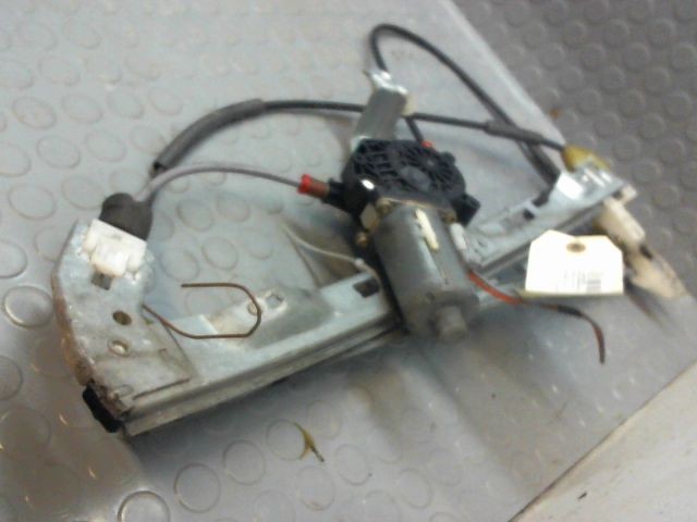 MECANISME+MOTEUR LEVE-GLACE AVG