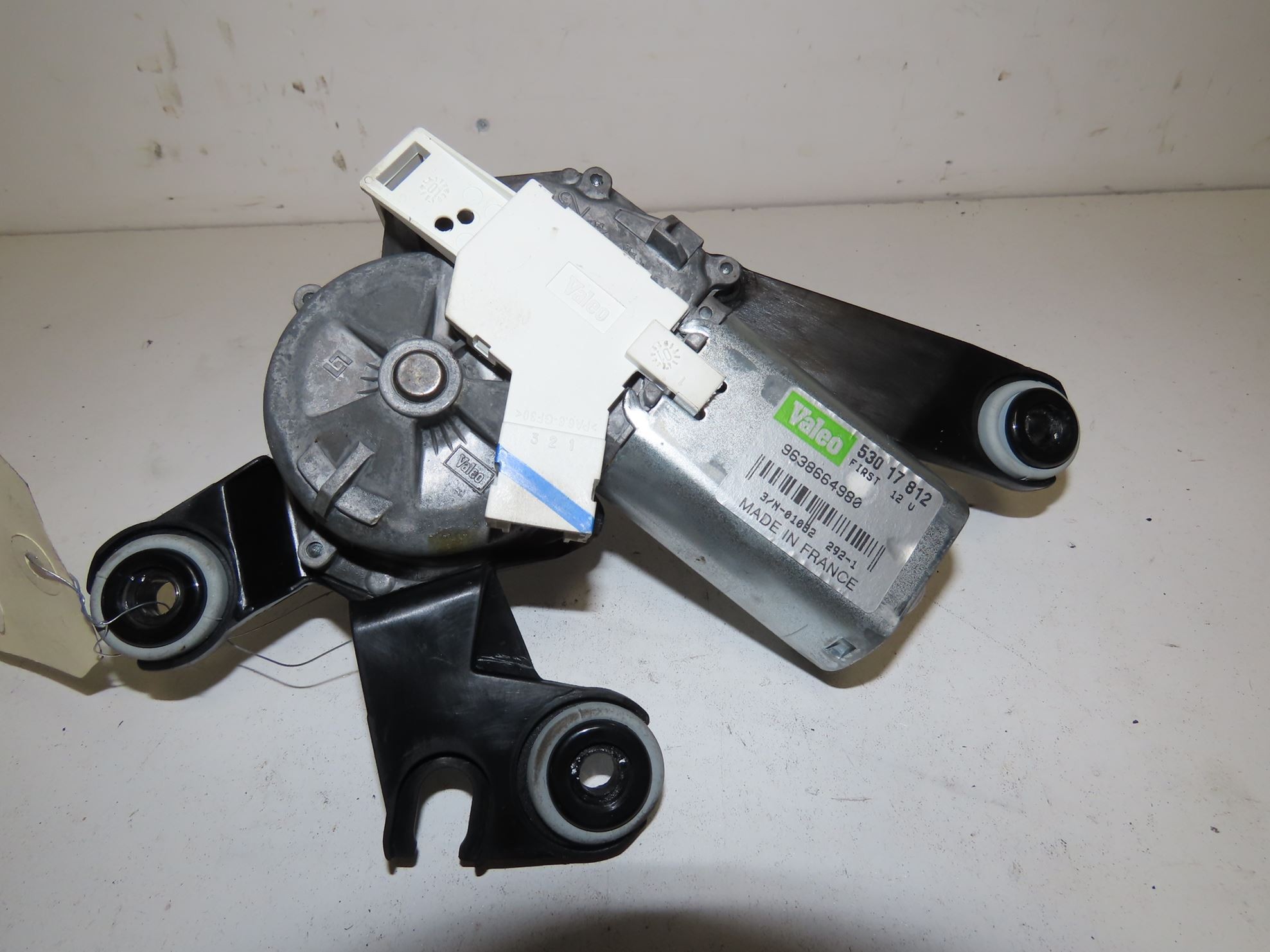 MOTEUR ESSUIE-GLACE AR
