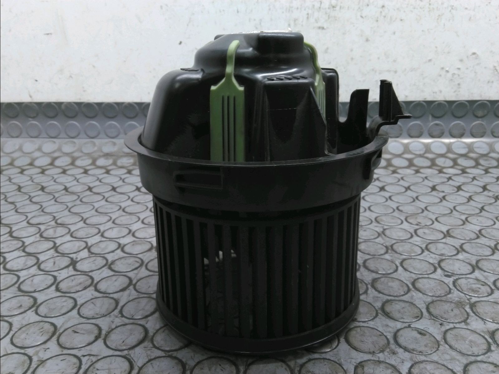 VENTILATEUR DE CHAUFFAGE