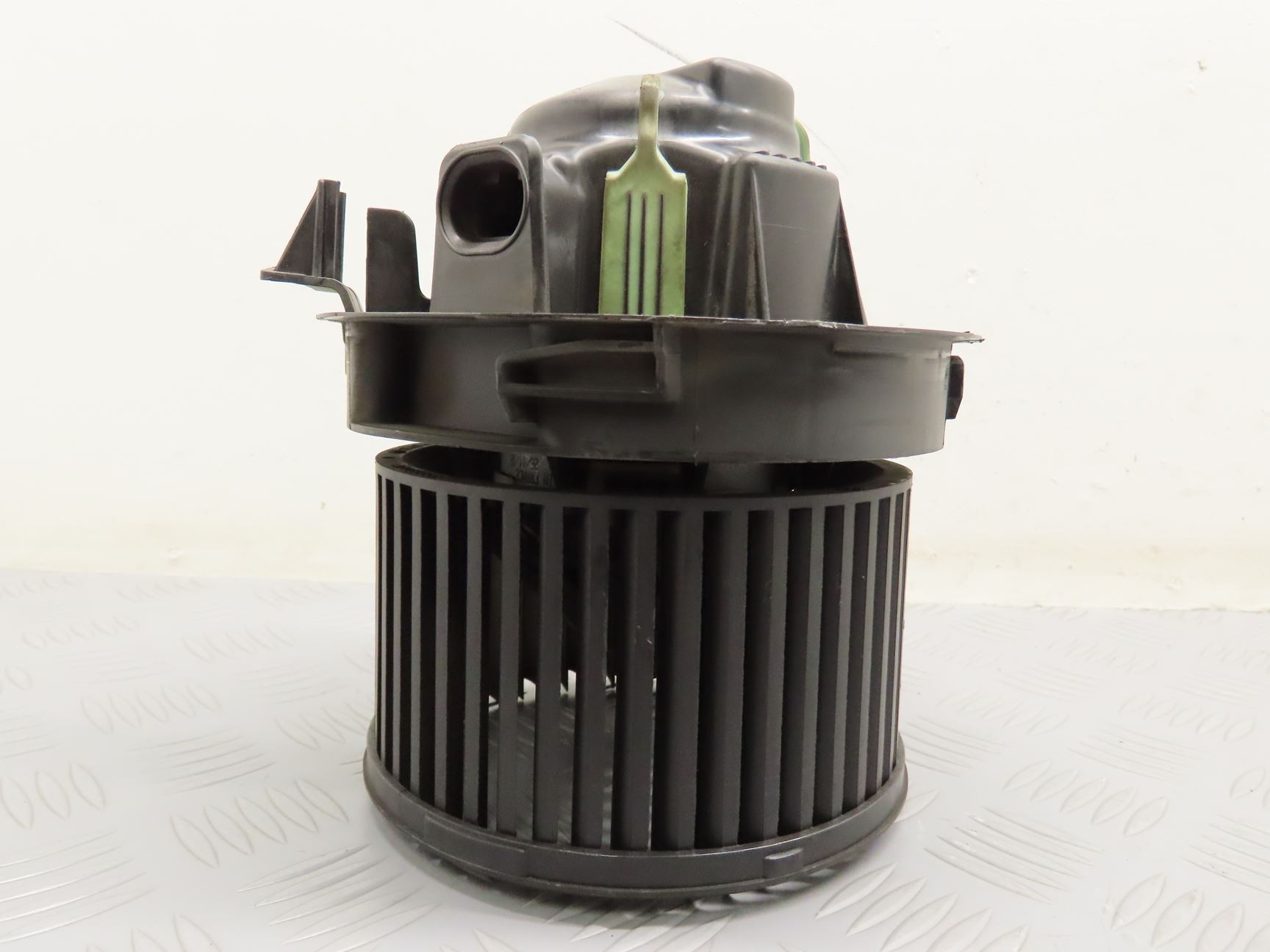 VENTILATEUR DE CHAUFFAGE