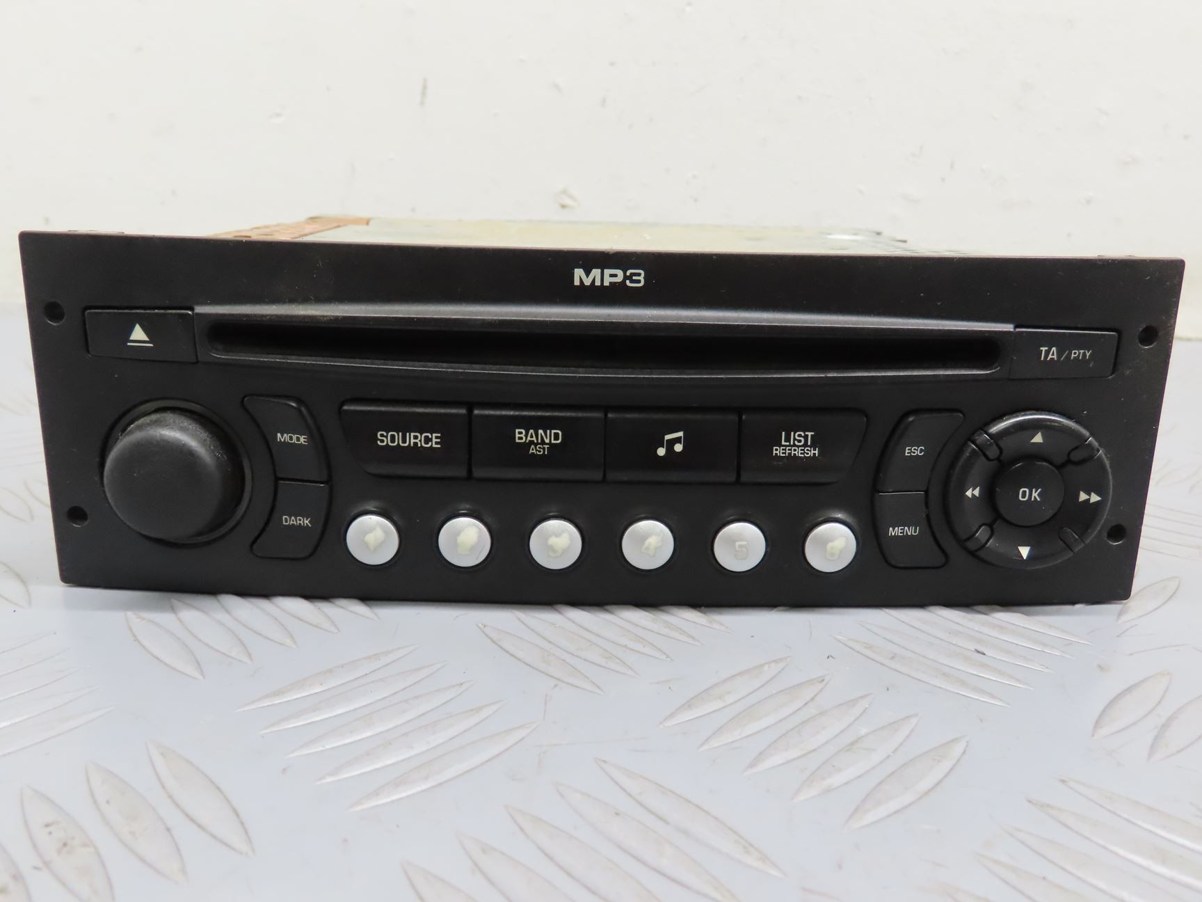 AUTORADIO