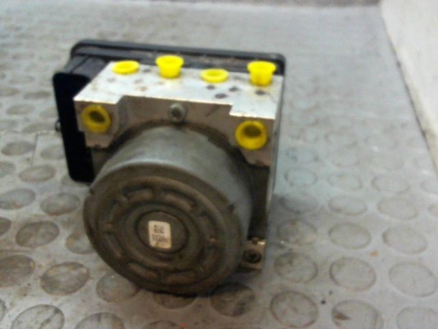 UNITE HYDRAULIQUE ABS