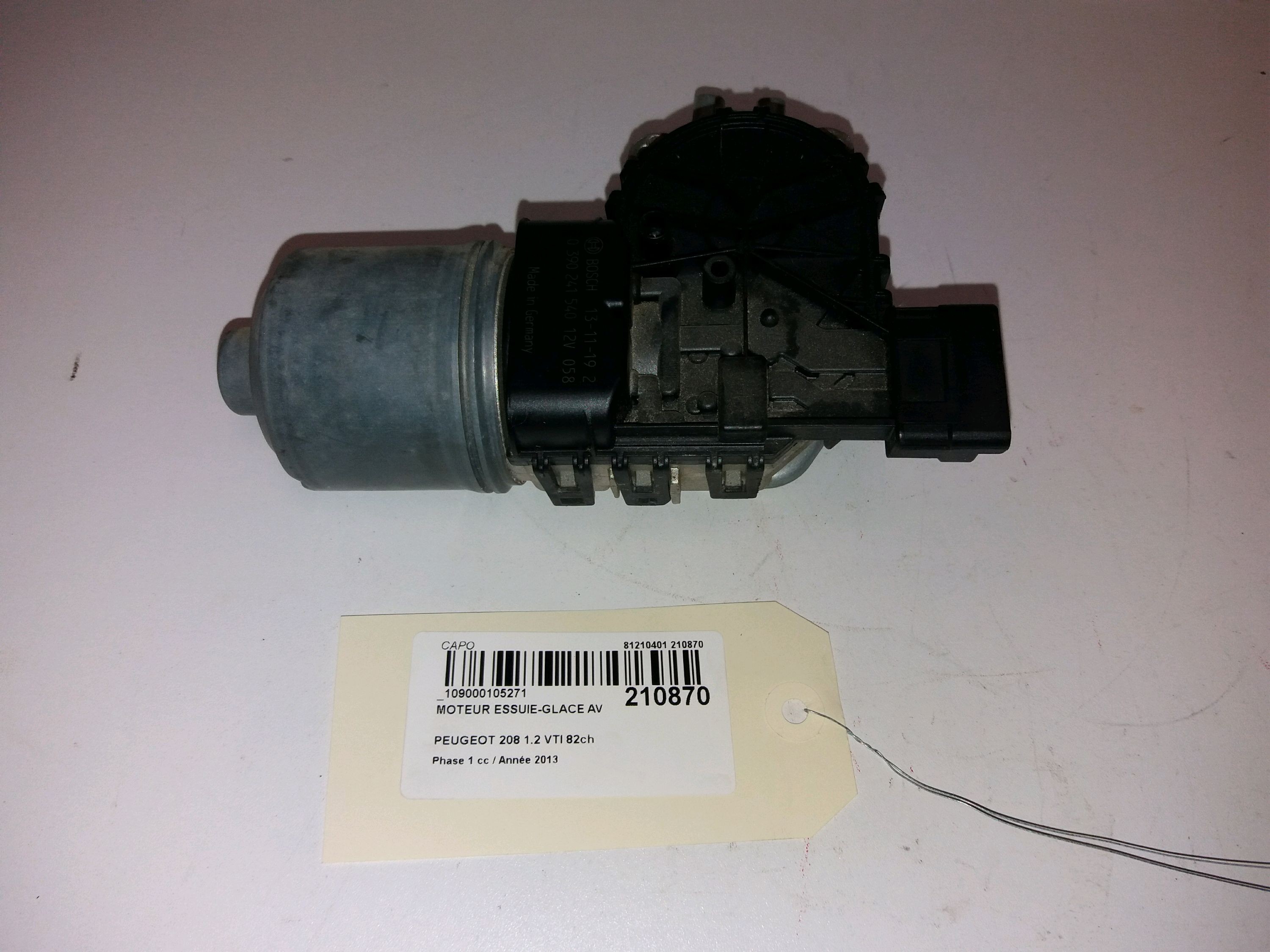 MOTEUR ESSUIE-GLACE AV