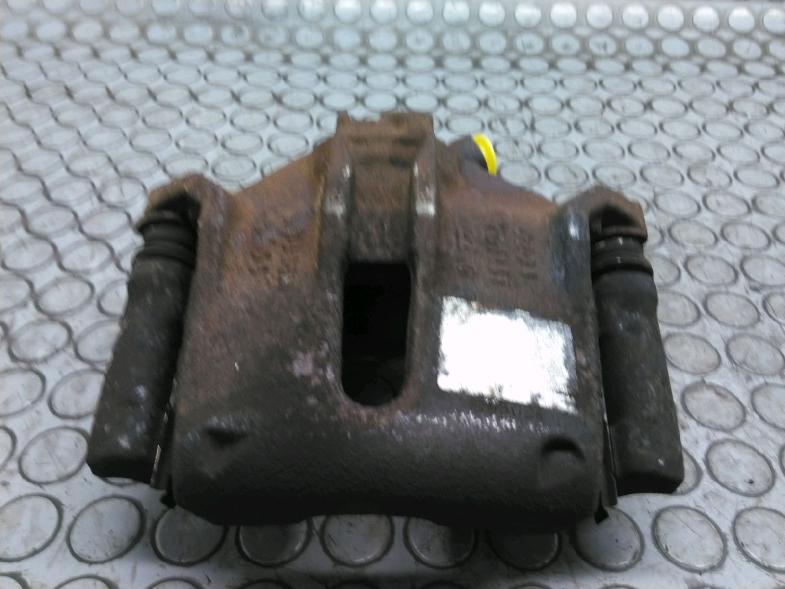 ETRIER DE FREIN AVG