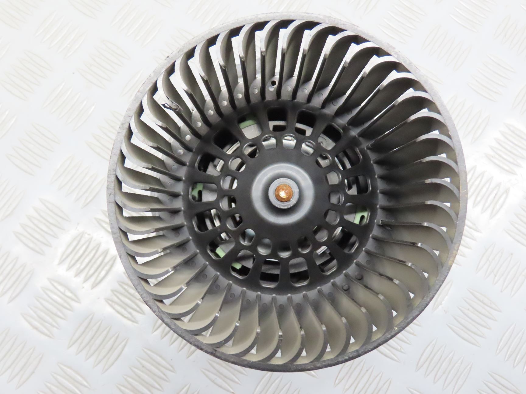 VENTILATEUR DE CHAUFFAGE