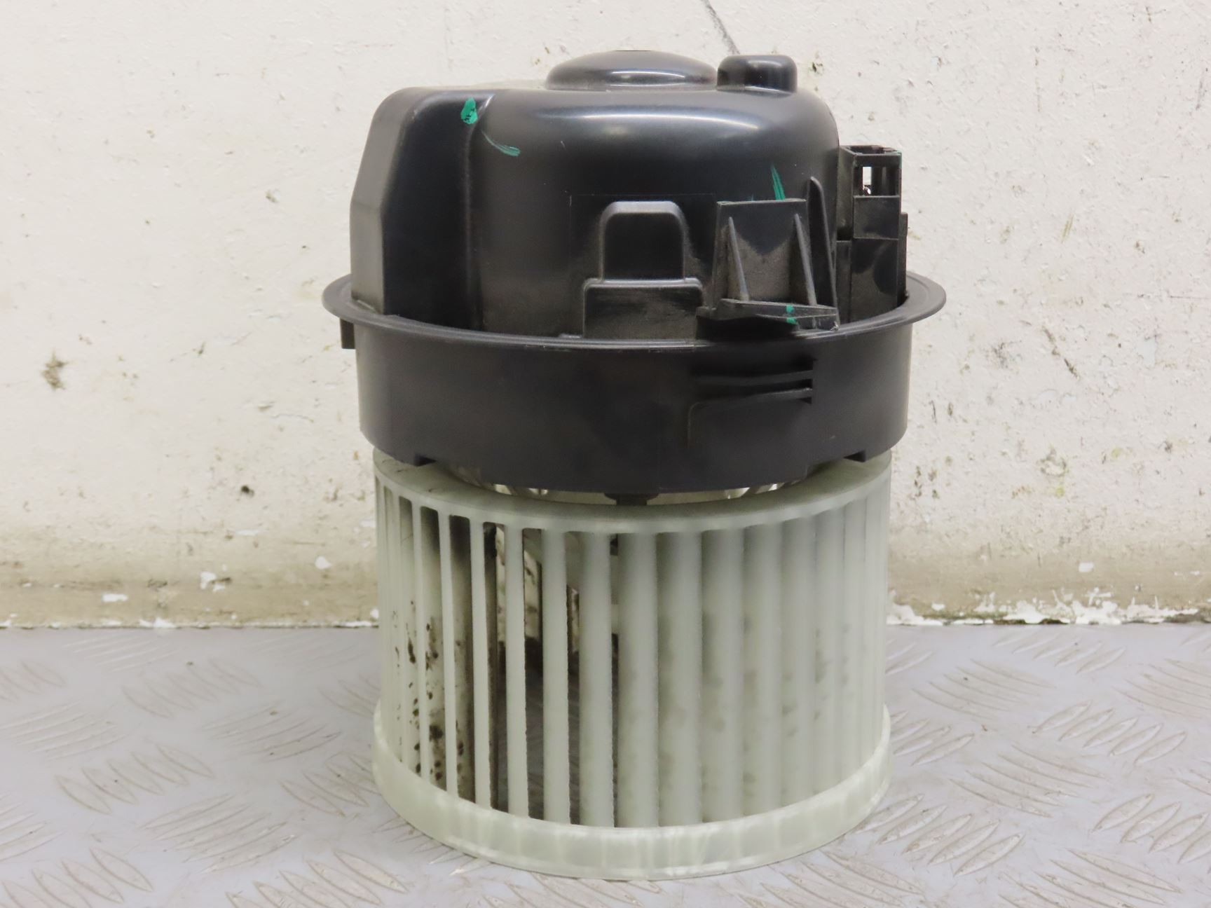 VENTILATEUR DE CHAUFFAGE