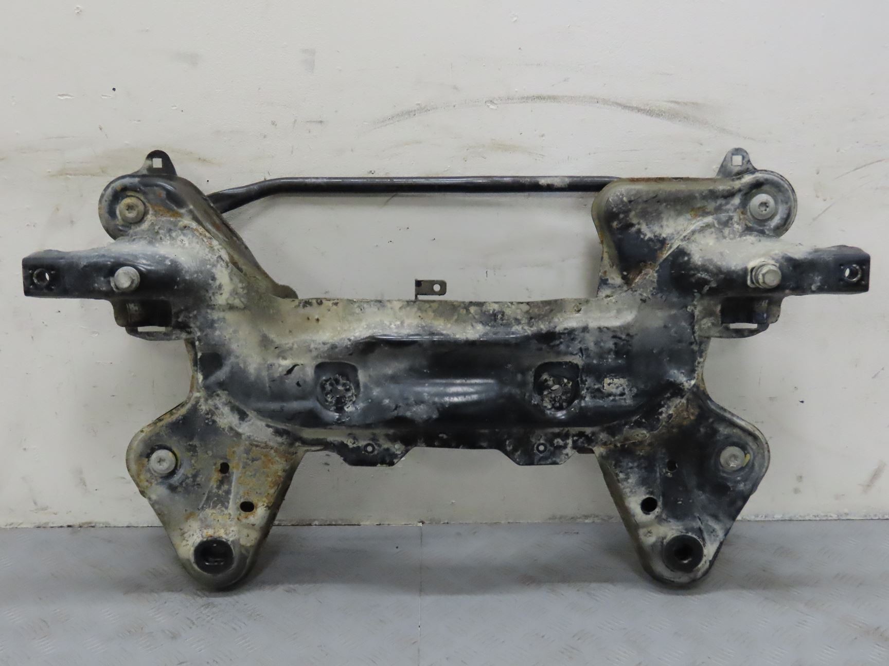 BERCEAU MOTEUR AV