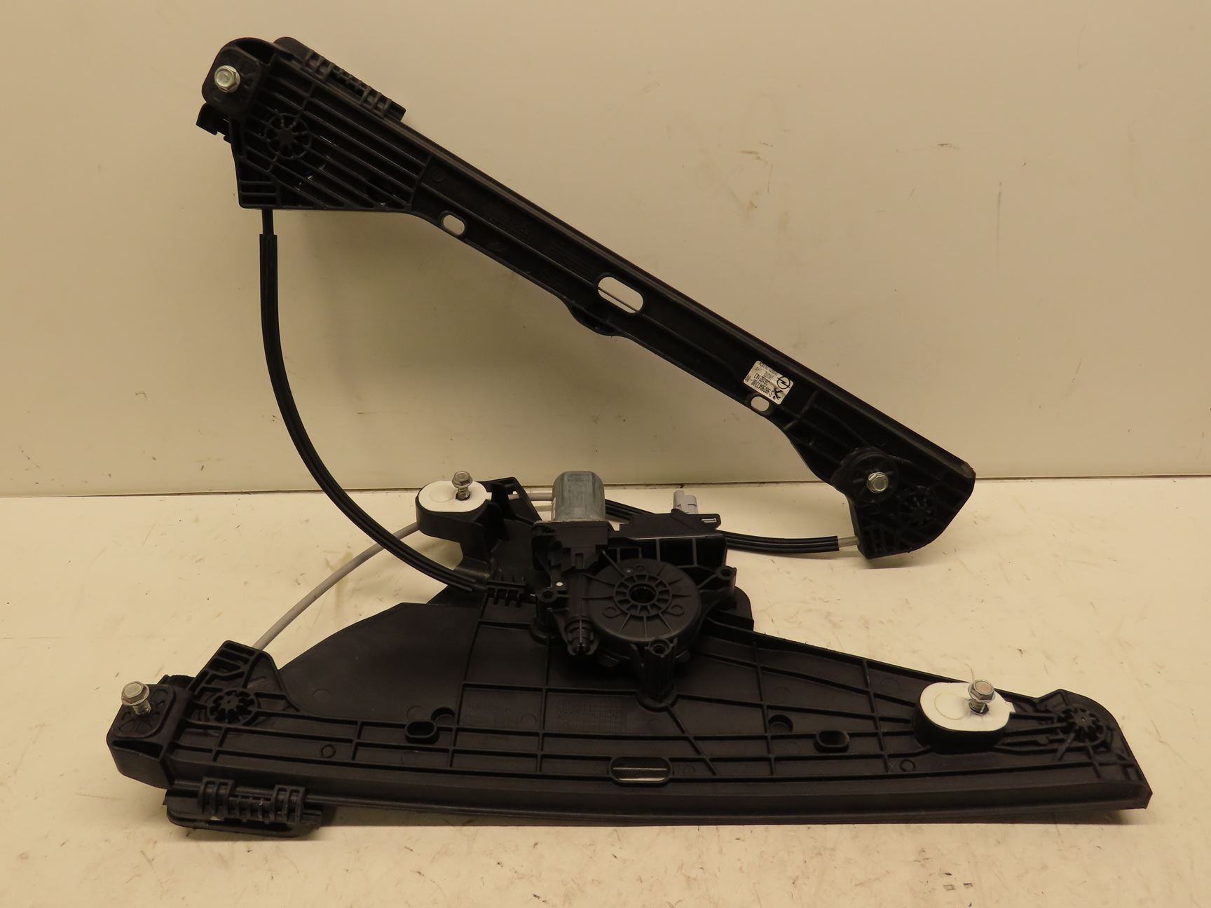 MECANISME+MOTEUR LEVE-GLACE AVD