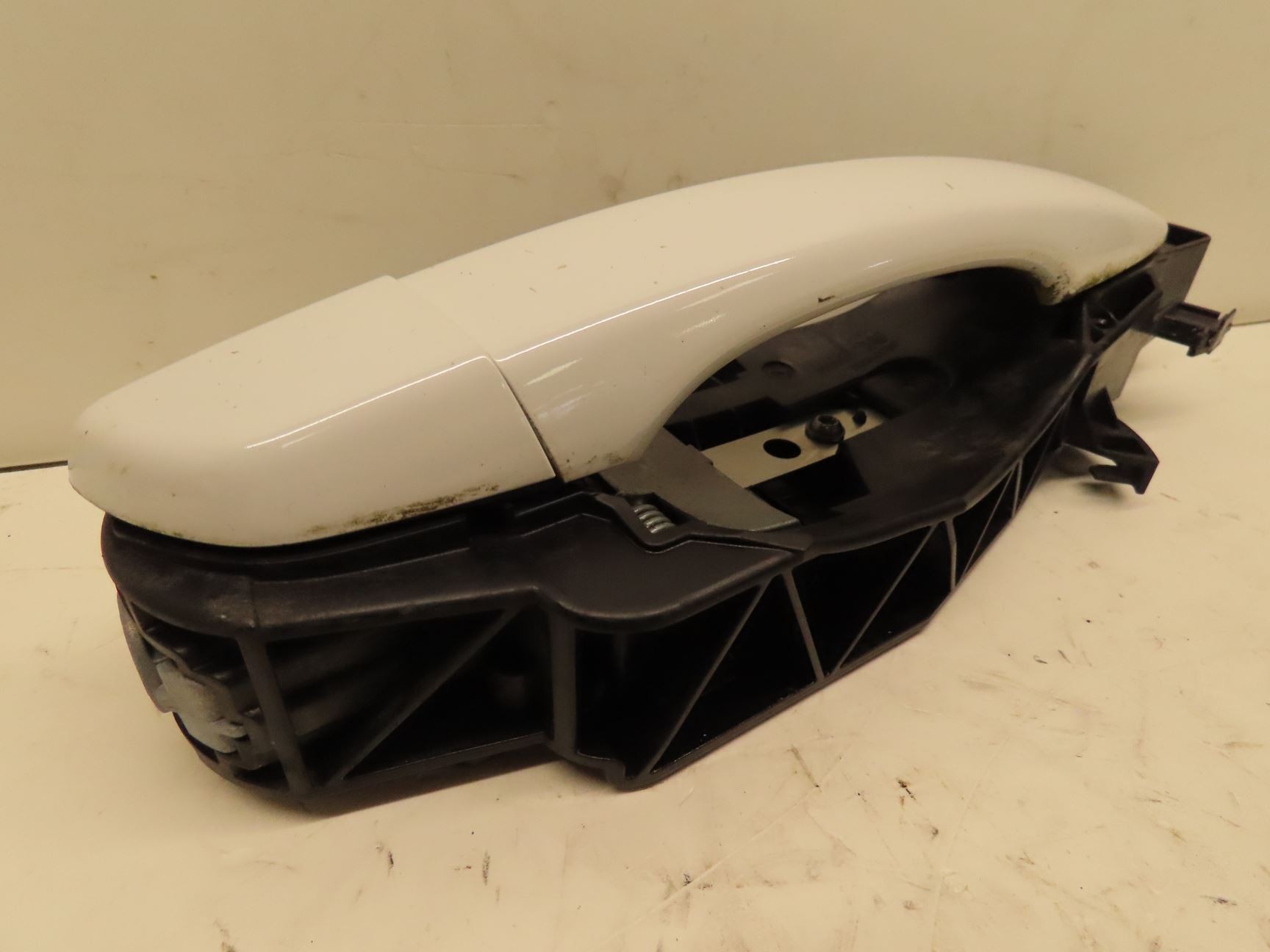 POIGNEE EXT PORTE ARD