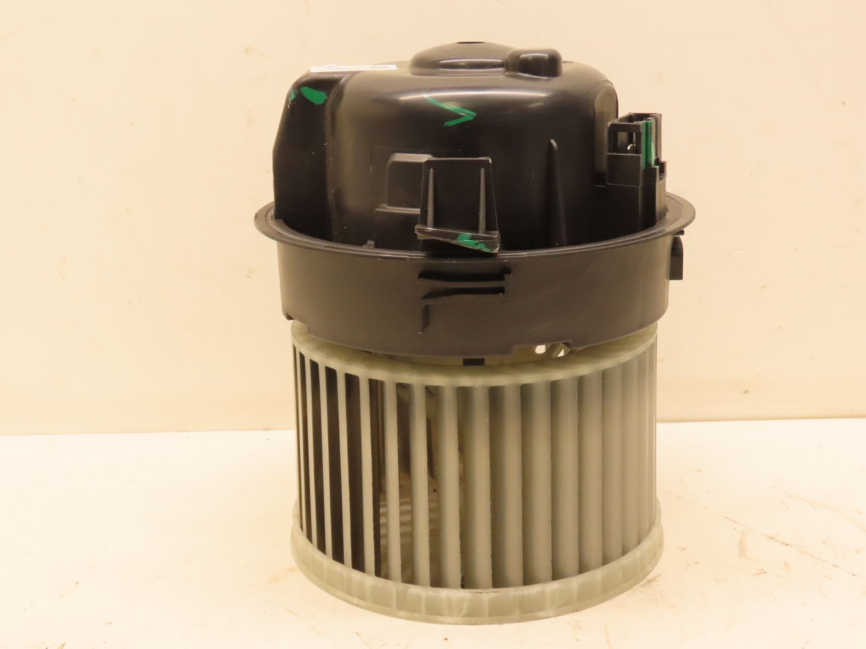 VENTILATEUR DE CHAUFFAGE