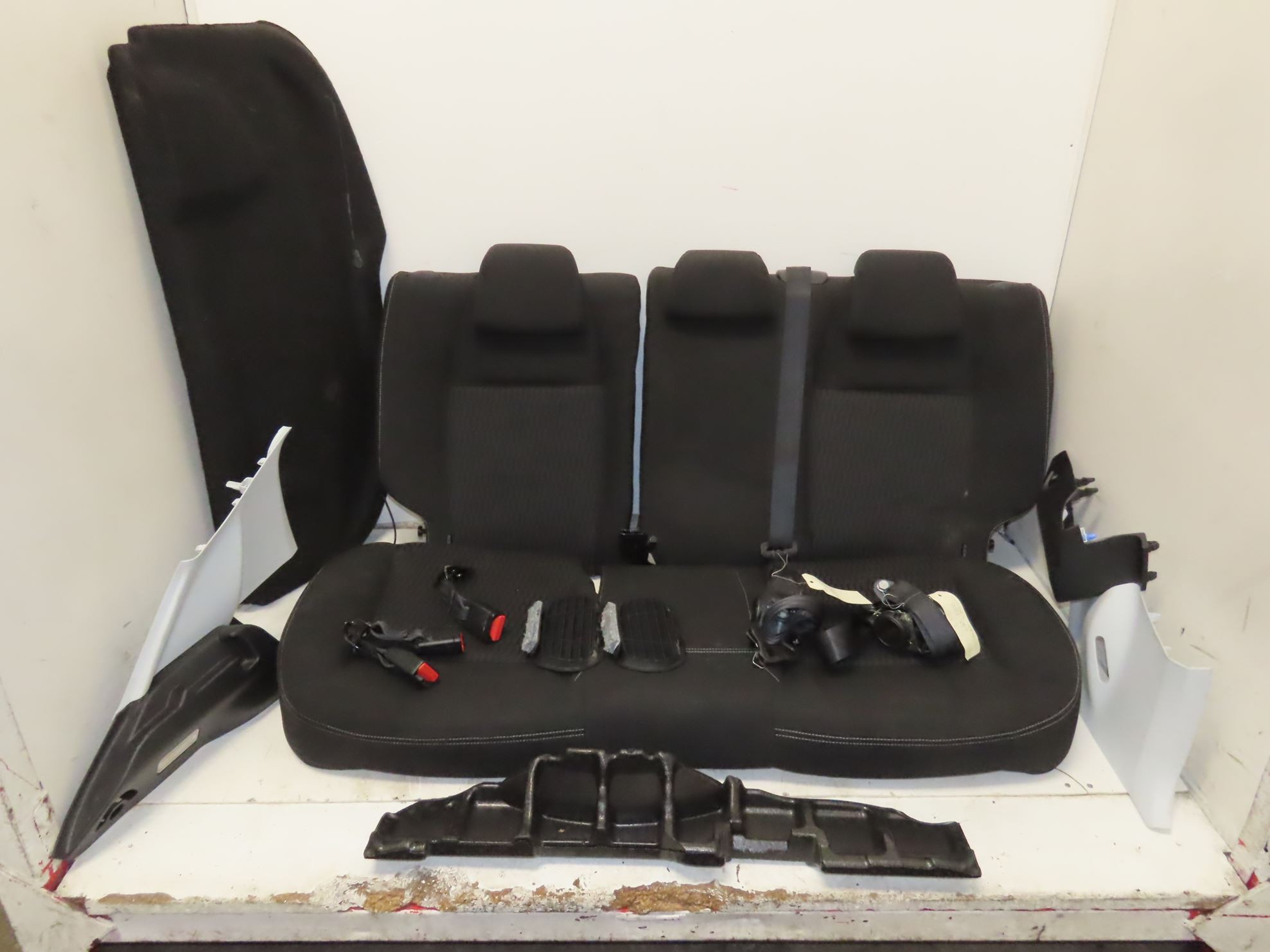 KIT BANQUETTE ARRIERE COMPLETE