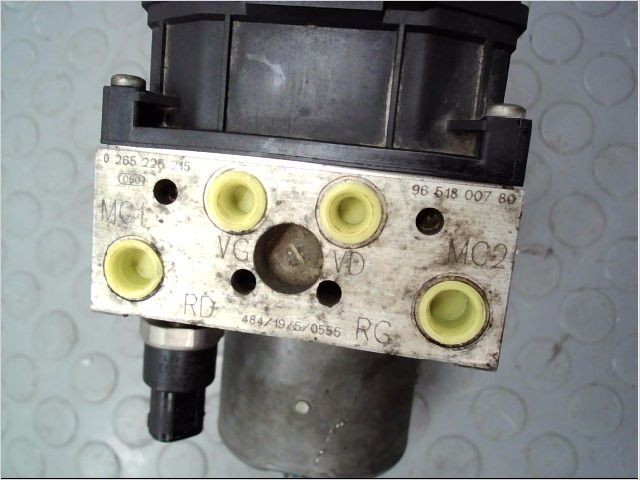 UNITE HYDRAULIQUE ABS