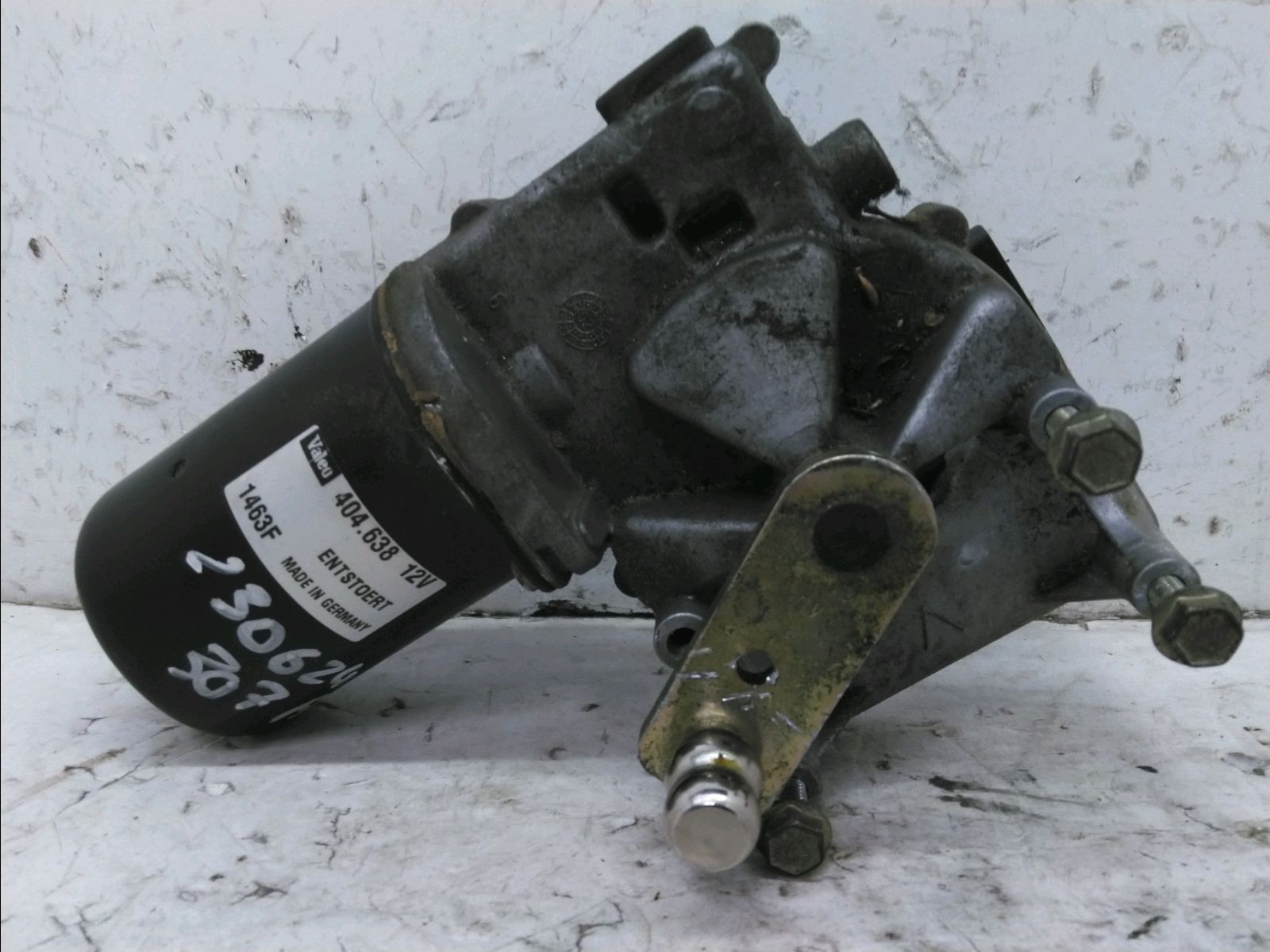 MOTEUR ESSUIE-GLACE AV
