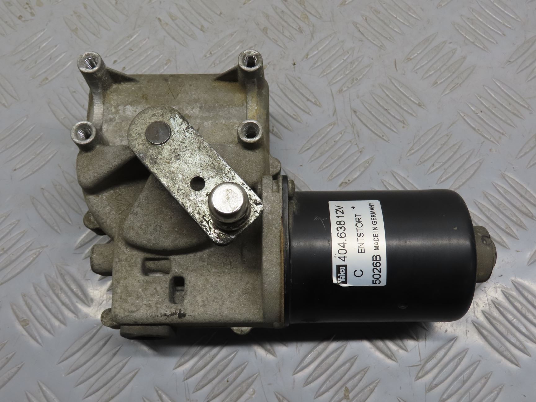 MOTEUR ESSUIE-GLACE AV