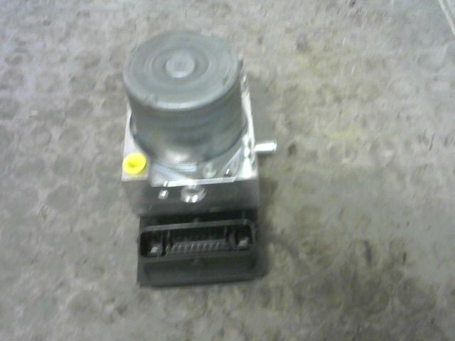 UNITE HYDRAULIQUE ABS