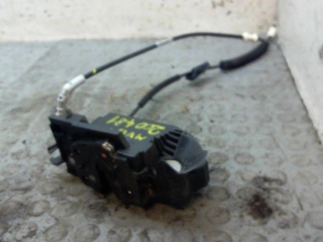 SERRURE PORTE AVG