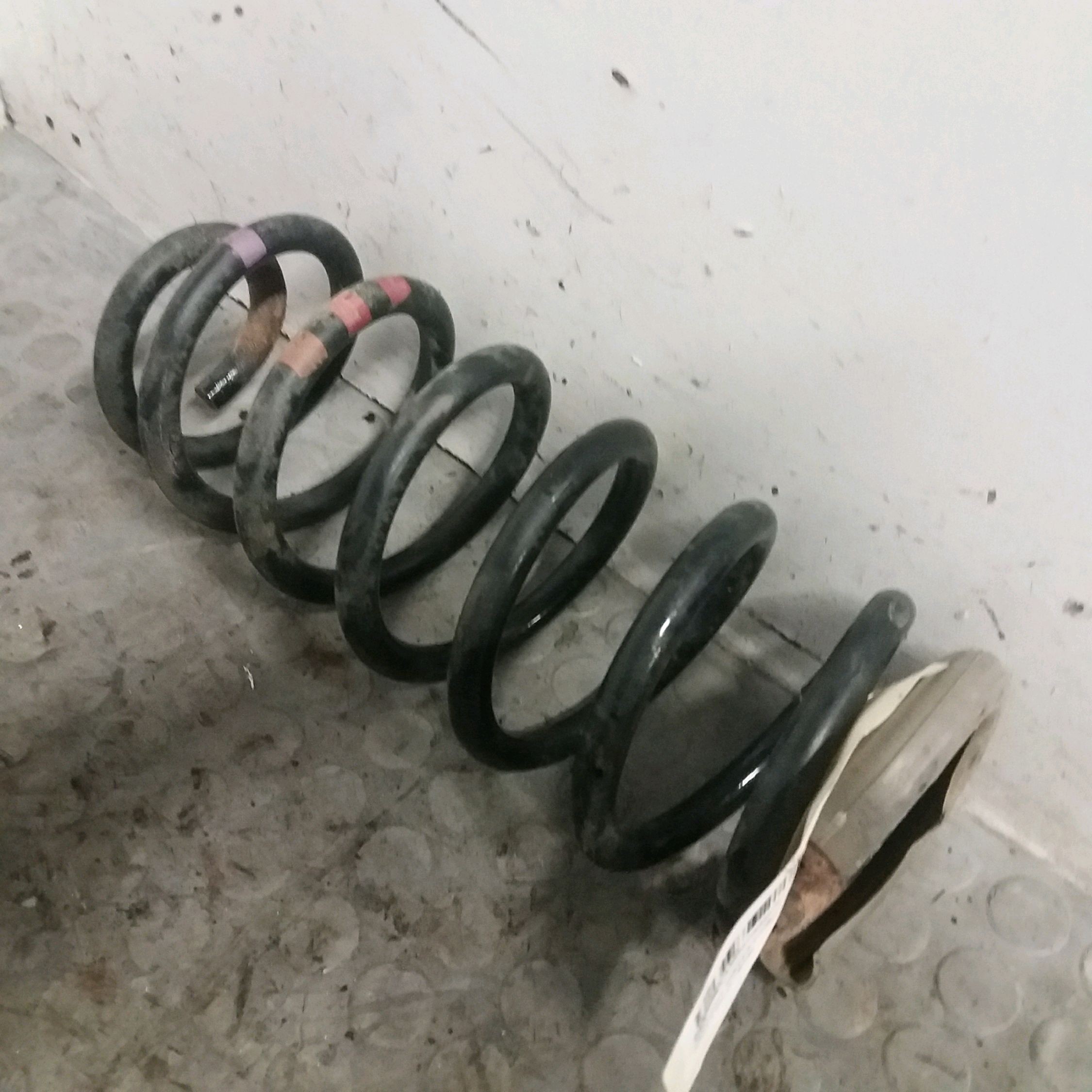 RESSORT AMORTISSEUR ARD