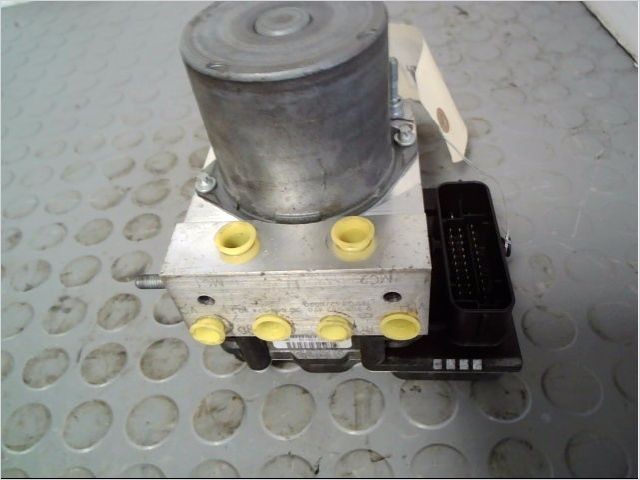 UNITE HYDRAULIQUE ABS