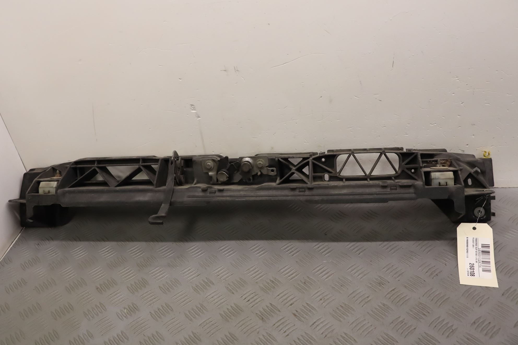 TRAVERSE SUP ARMATURE AV