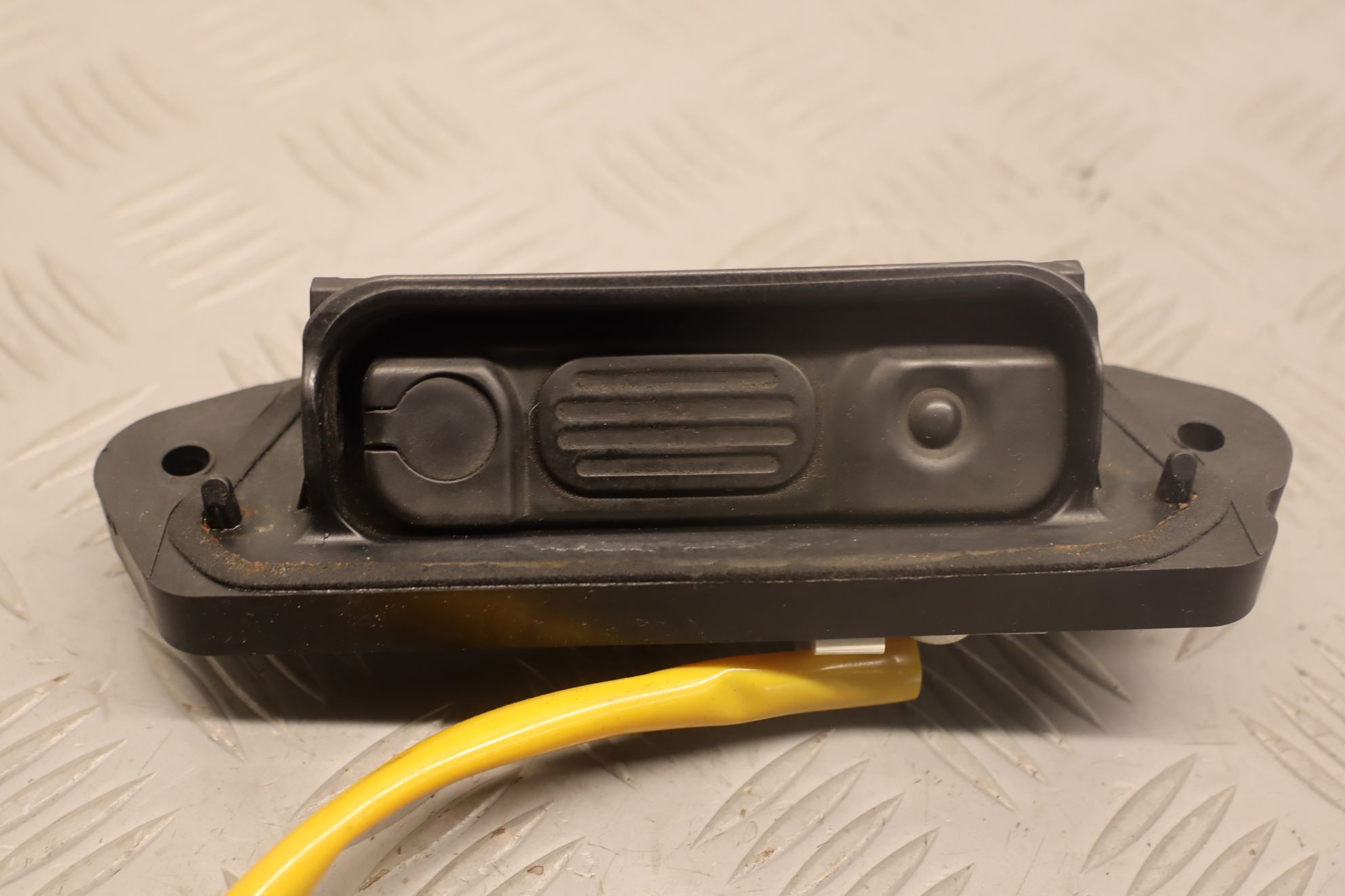 ACTIONNEUR SERRURE HAYON 