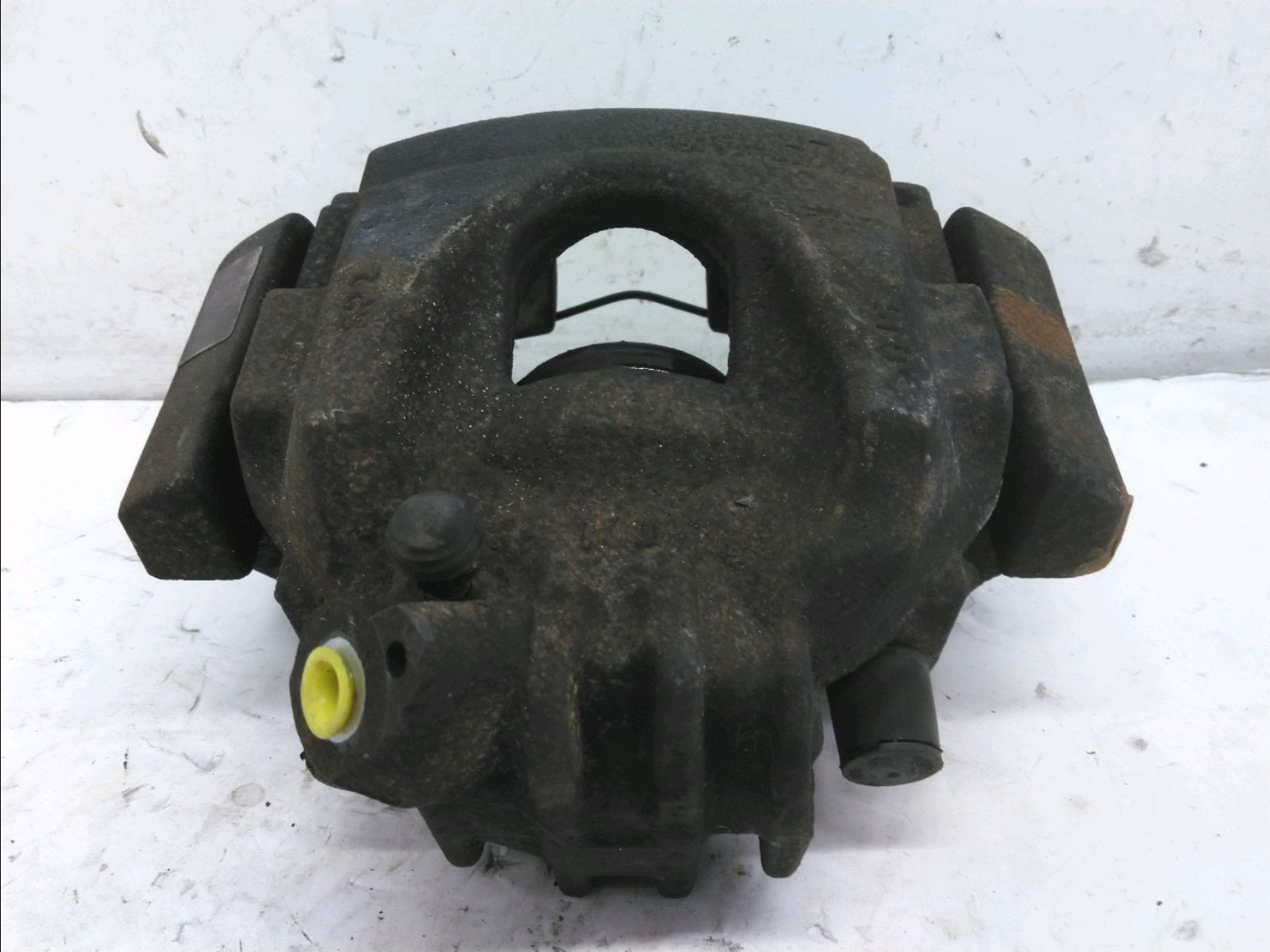 ETRIER DE FREIN AVG