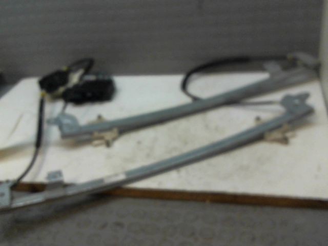 MECANISME+MOTEUR LEVE-GLACE AVG