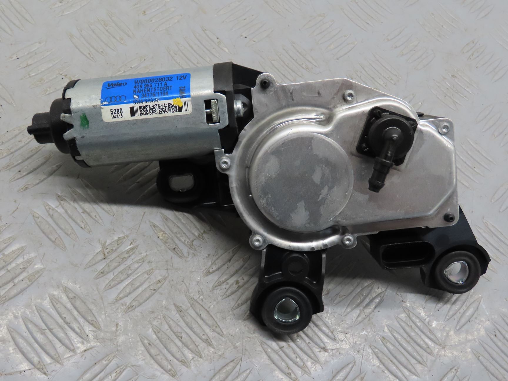 MOTEUR ESSUIE-GLACE AR