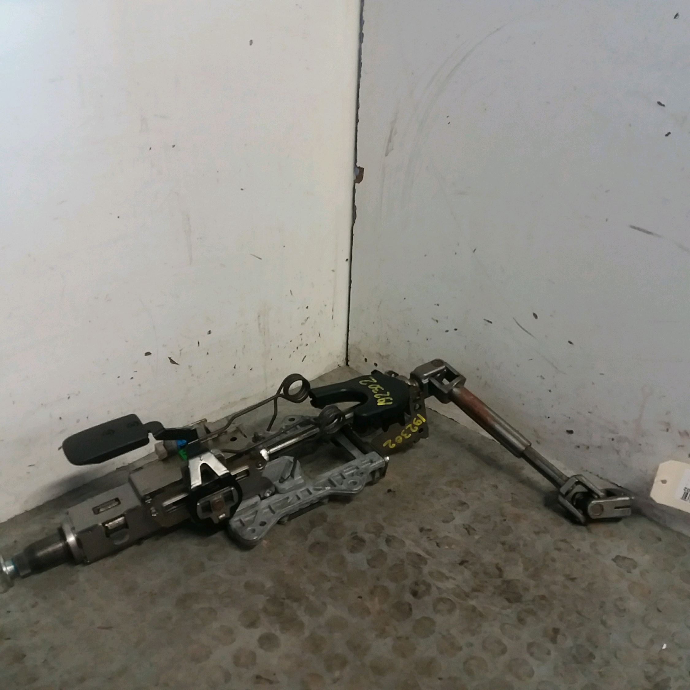 COLONNE DE DIRECTION ASSISTEE