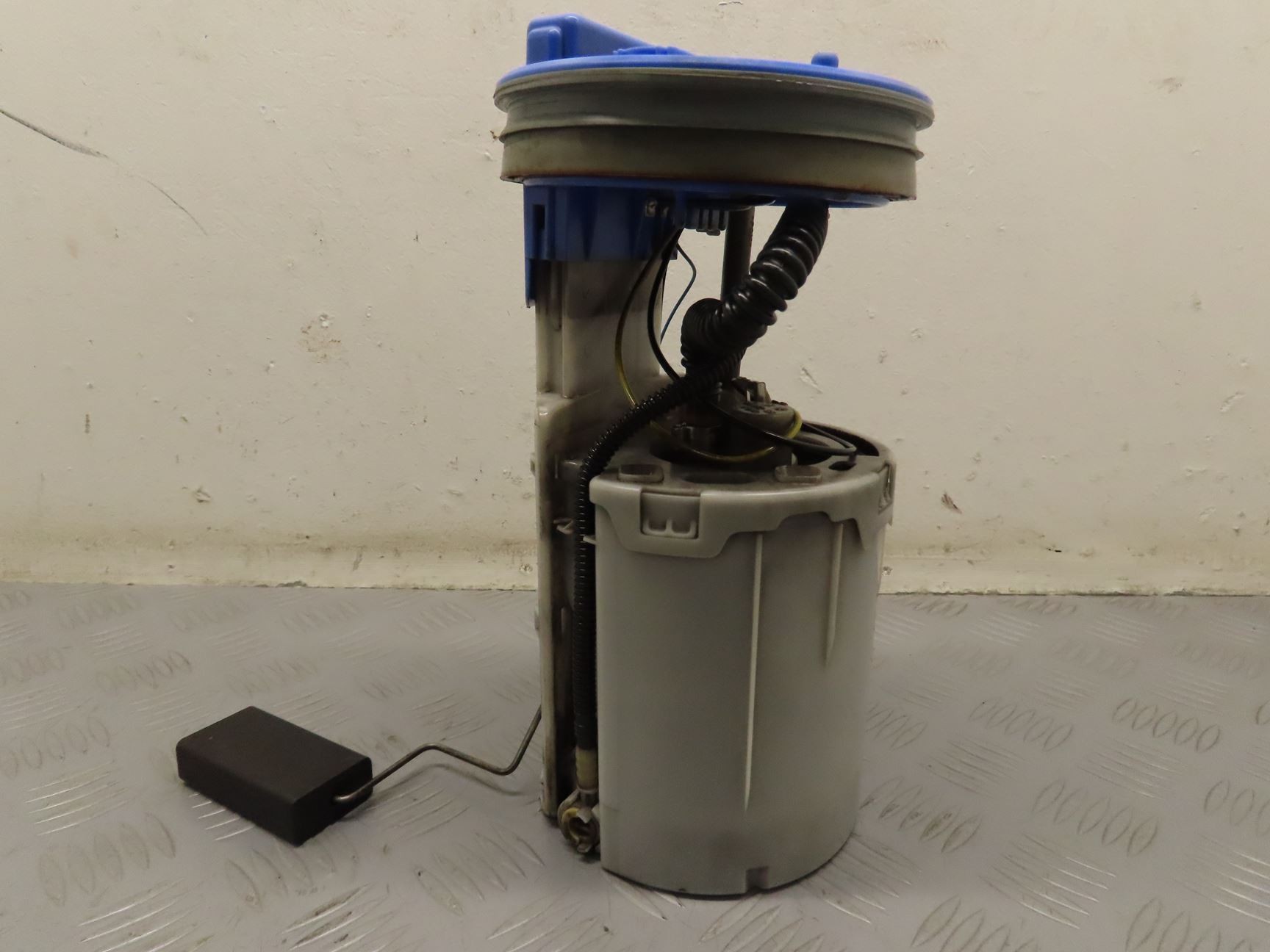 POMPE CARBURANT IMMERGEE