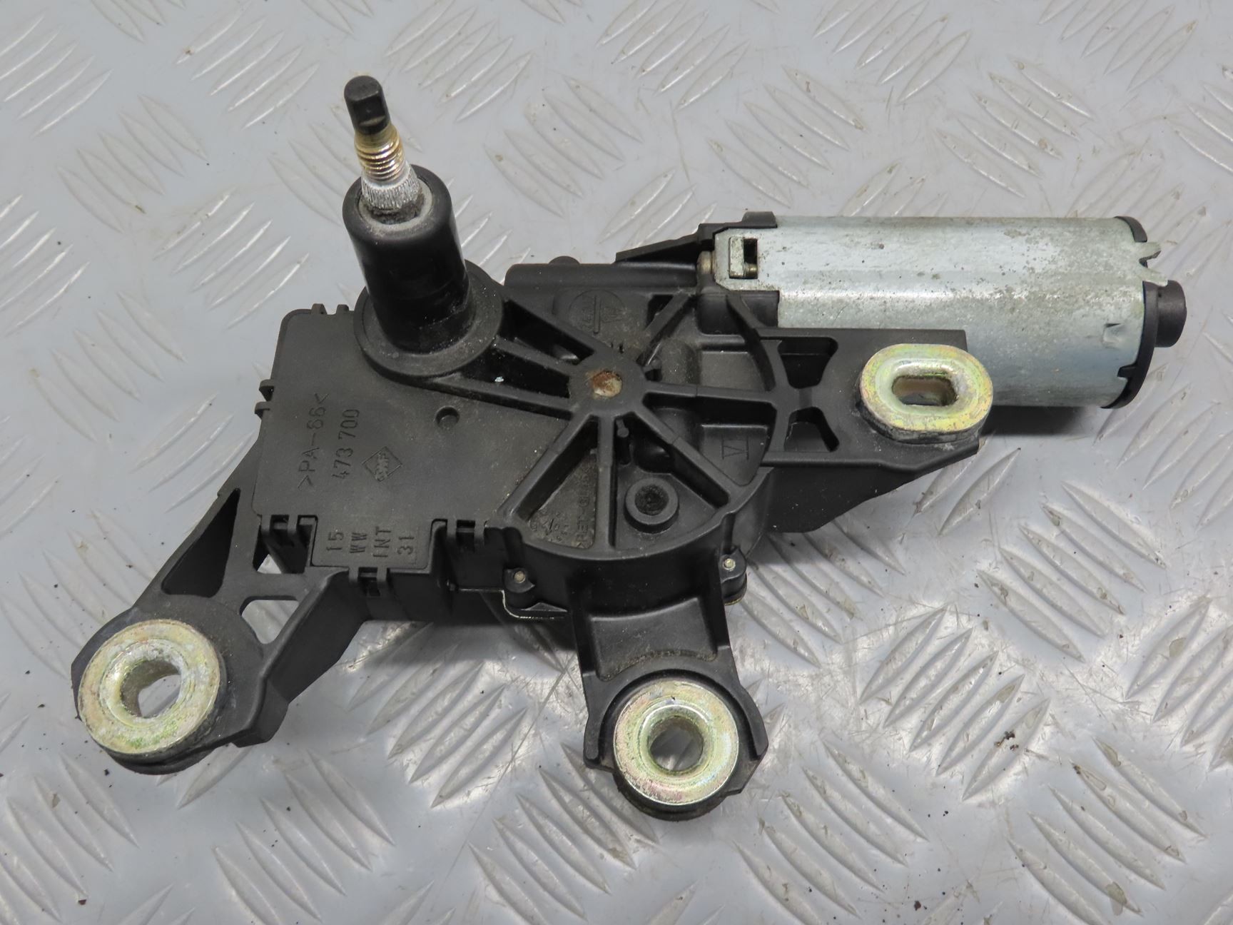 MOTEUR ESSUIE-GLACE AR
