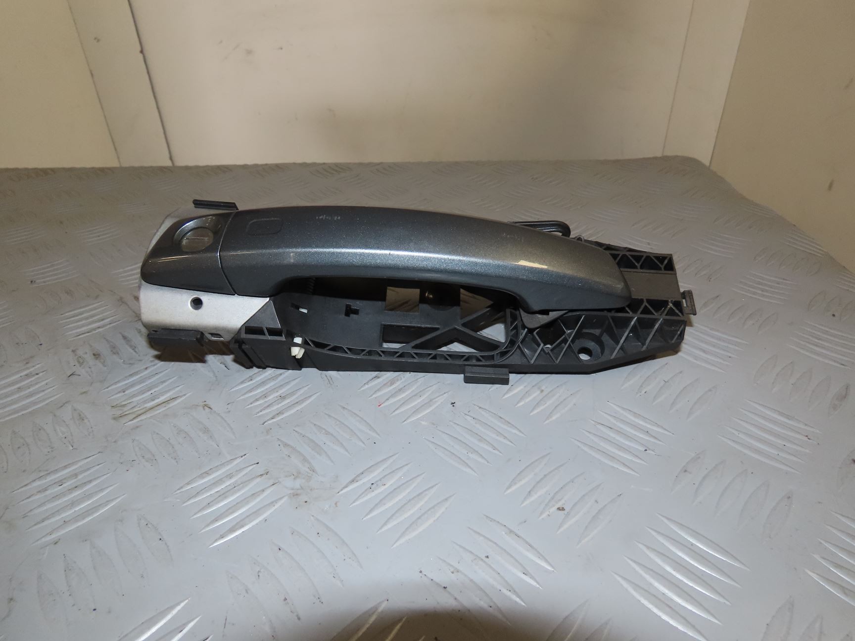 POIGNEE EXT PORTE AVG