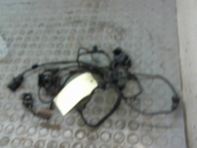 CAPTEUR AIDE STATIONNEMENT AV