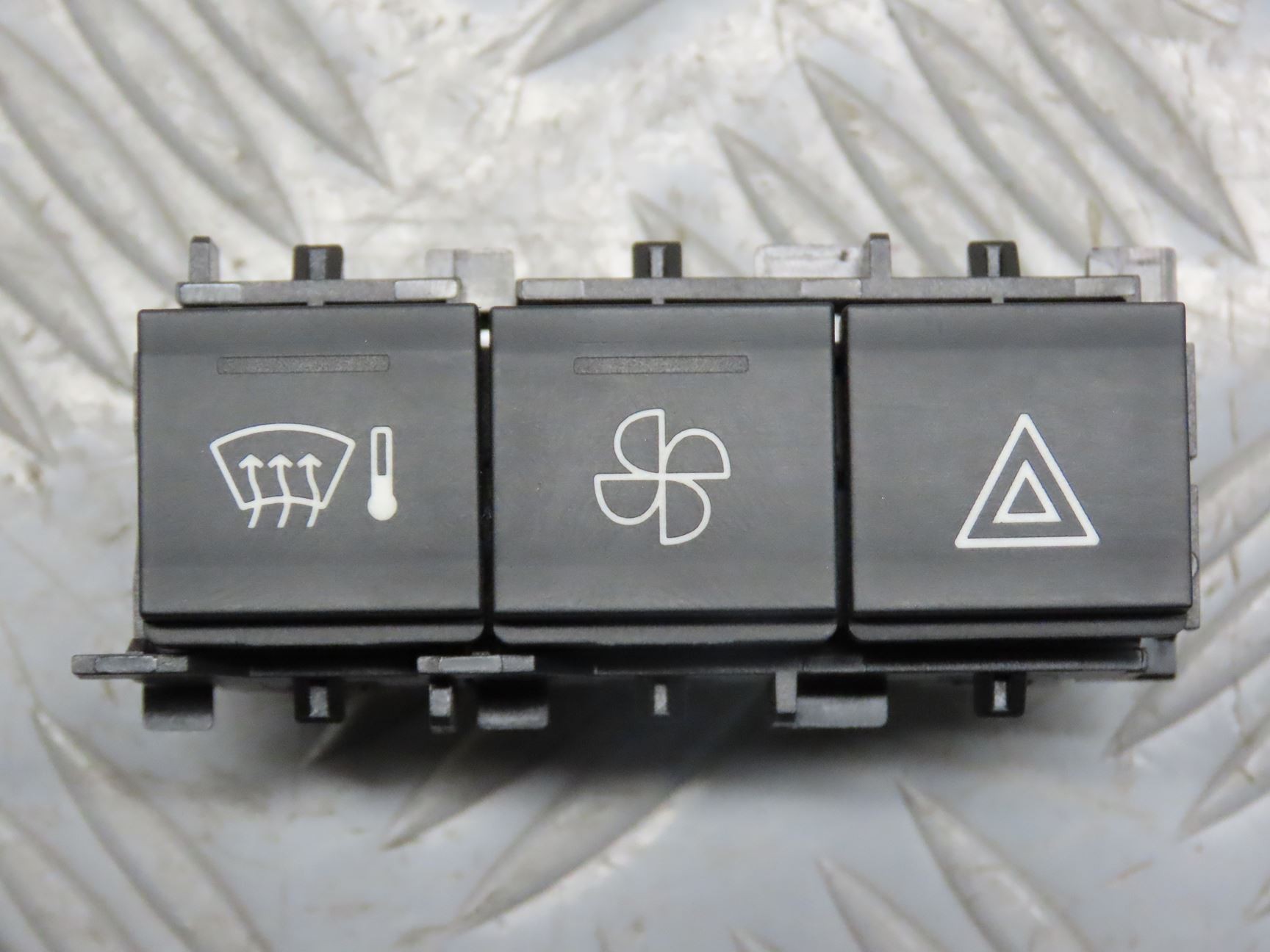 BOUTON DE WARNING