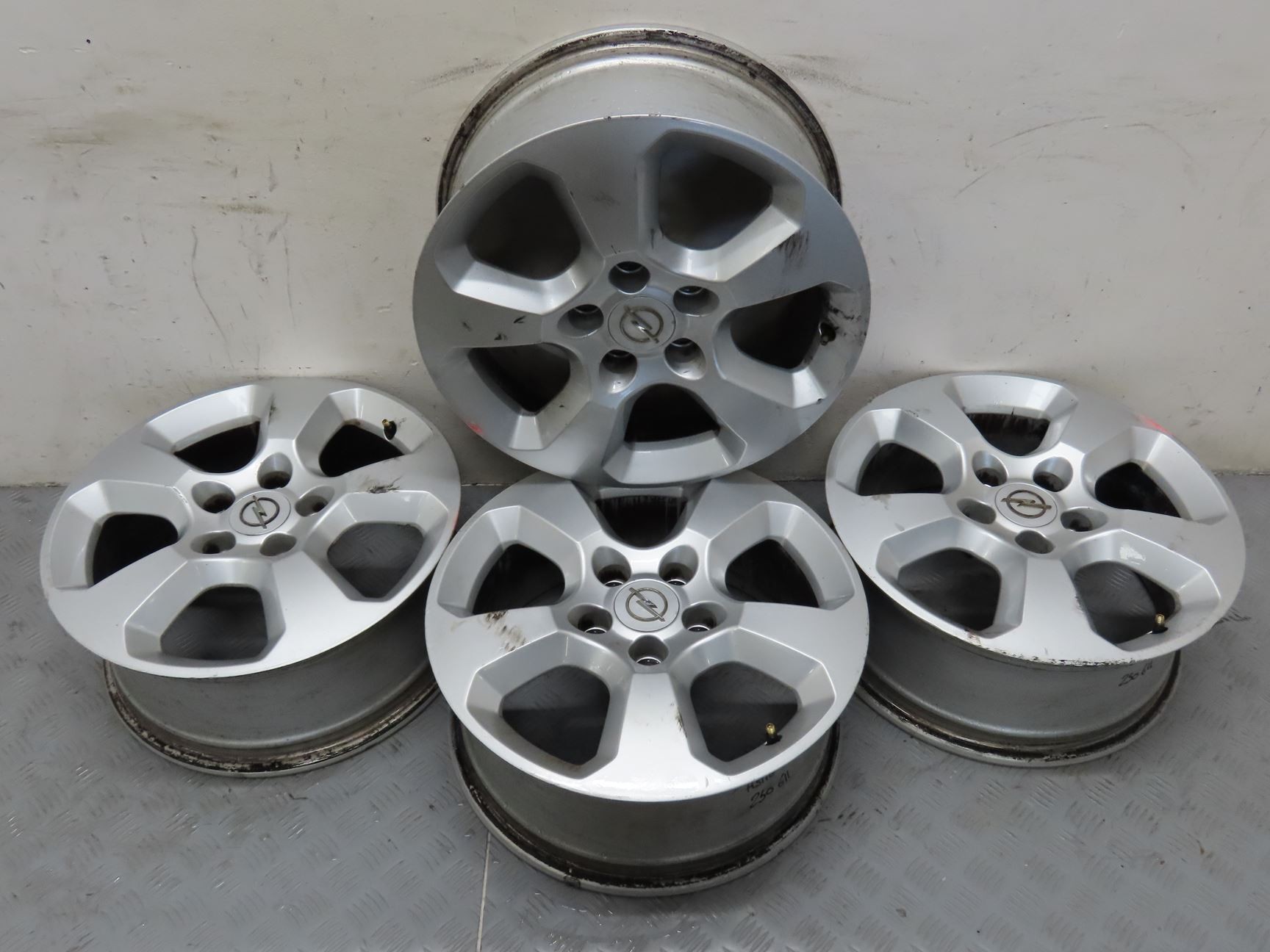 JANTE ALUMINIUM 4