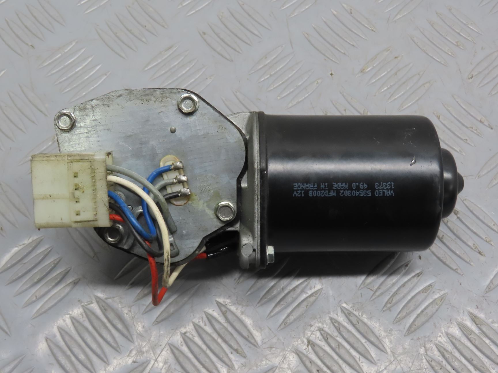 MOTEUR ESSUIE-GLACE AV