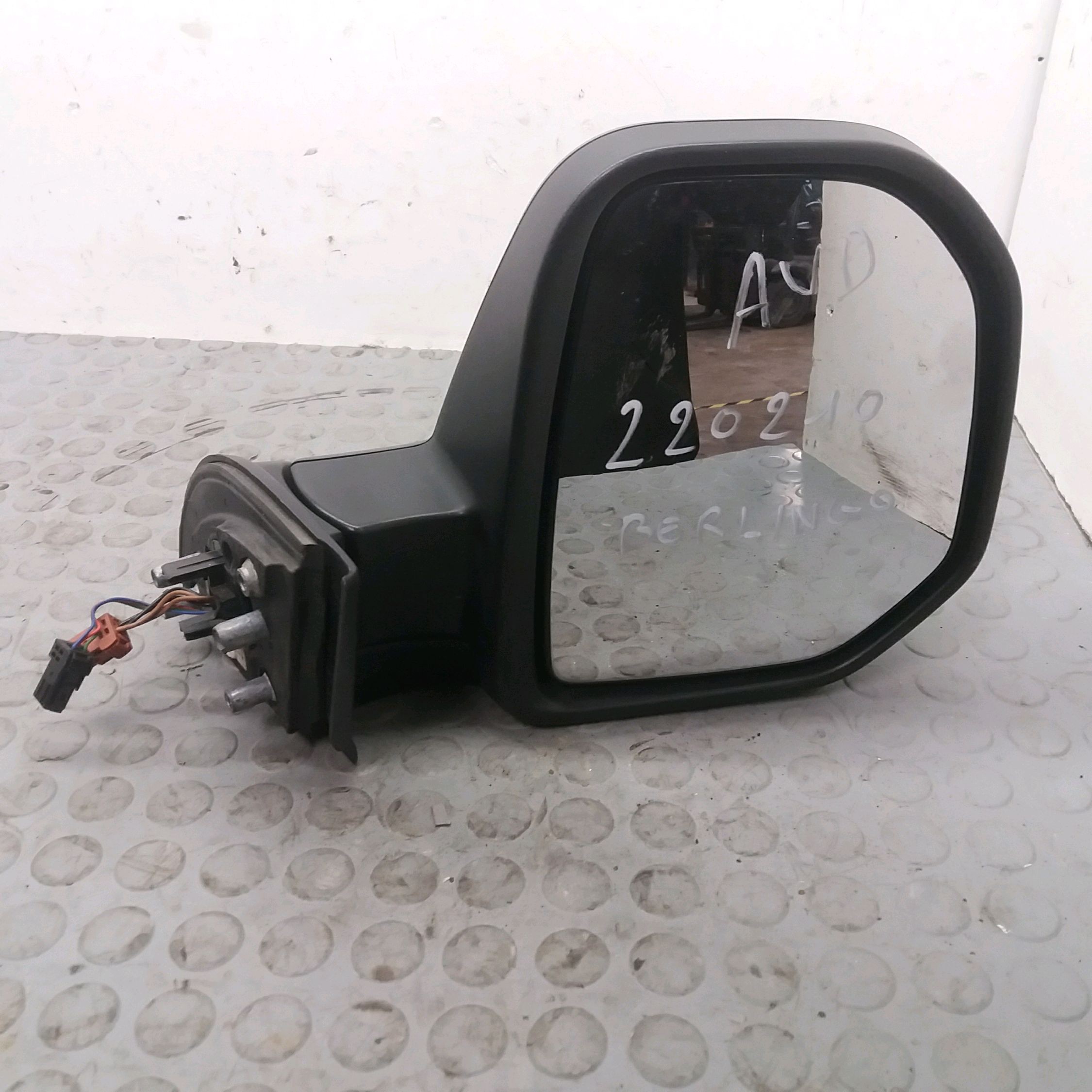RETROVISEUR EXT ELECTRIQUE D