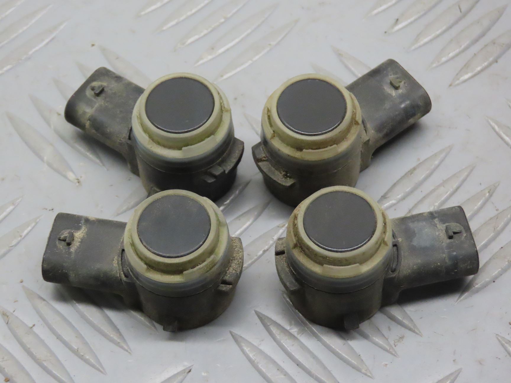 CAPTEUR AIDE STATIONNEMENT AR