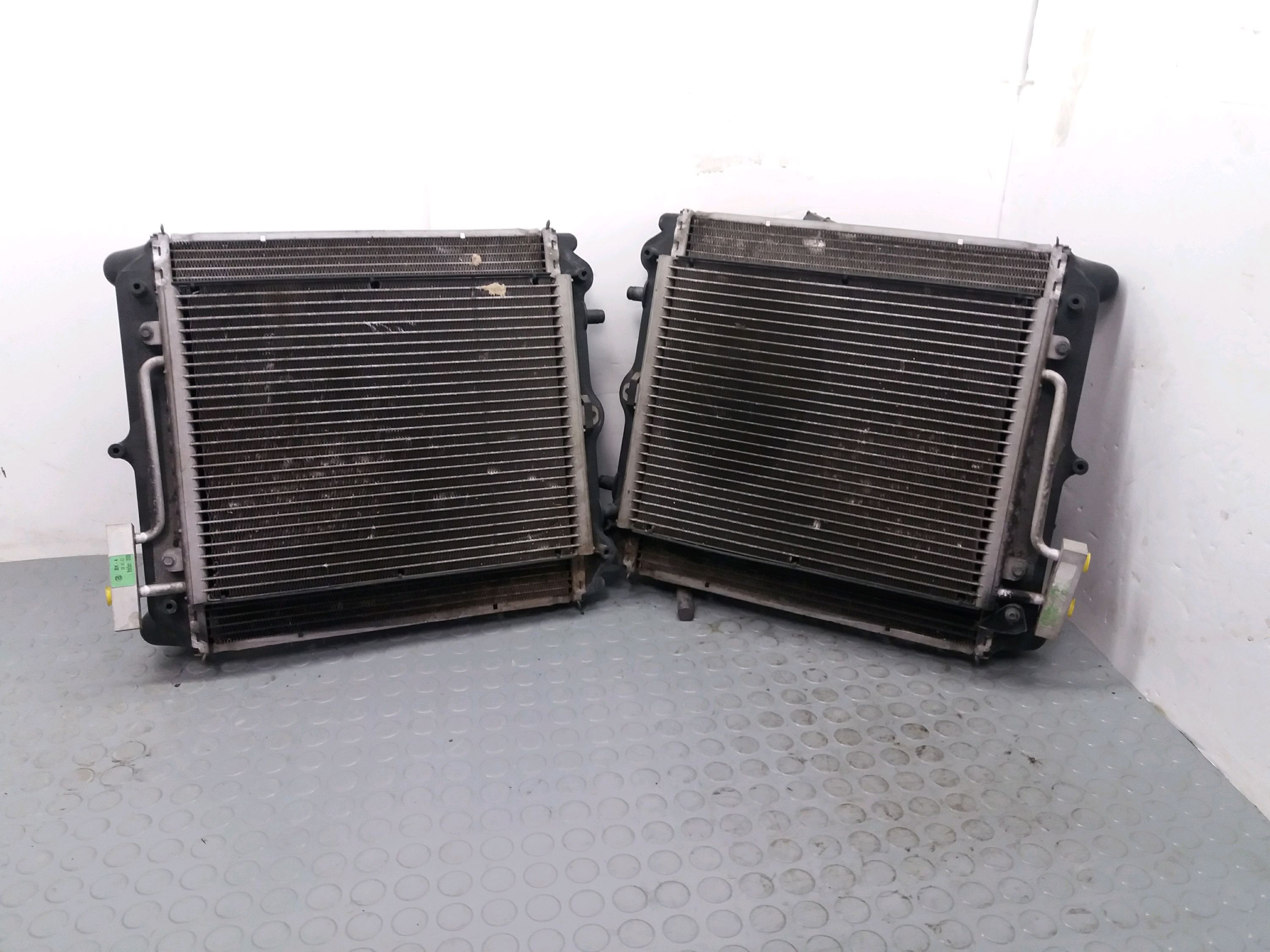 RADIATEUR / CONDENSEUR CLIM