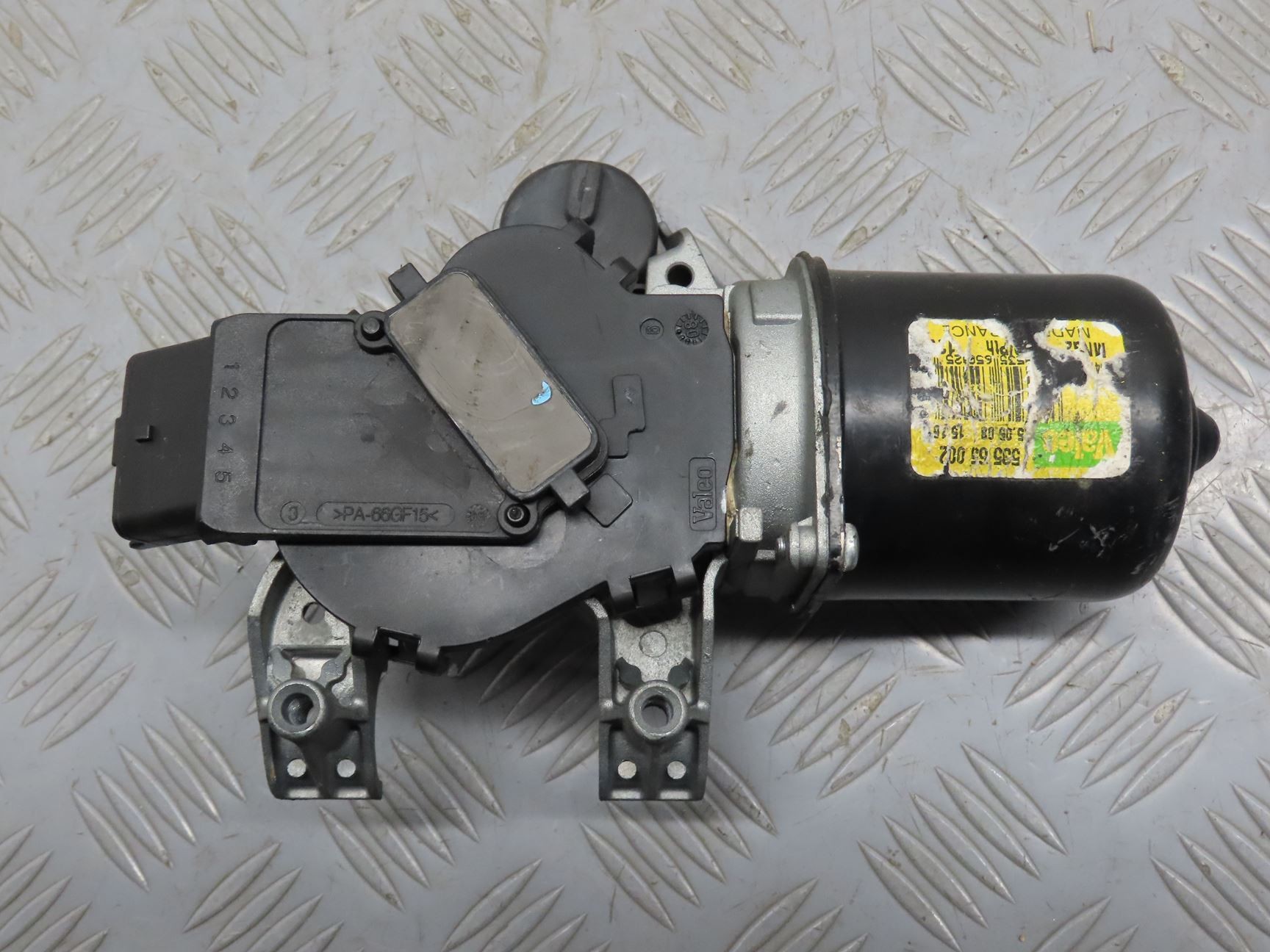 MOTEUR ESSUIE-GLACE AV