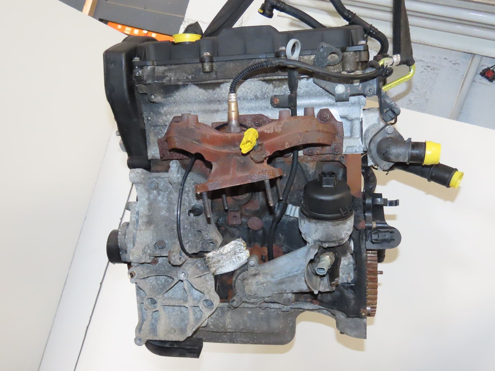 MOTEUR ESSENCE