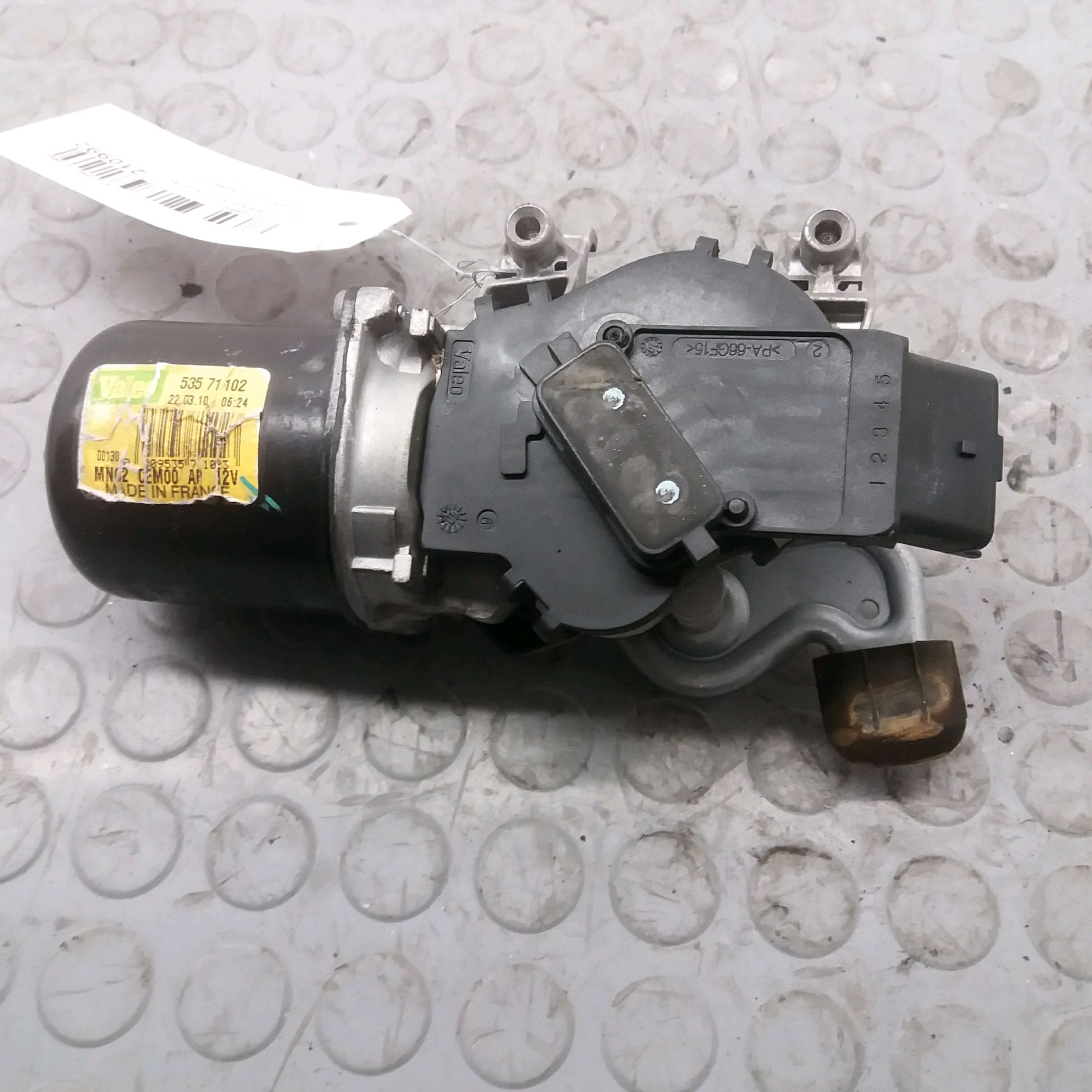 MOTEUR ESSUIE-GLACE AV