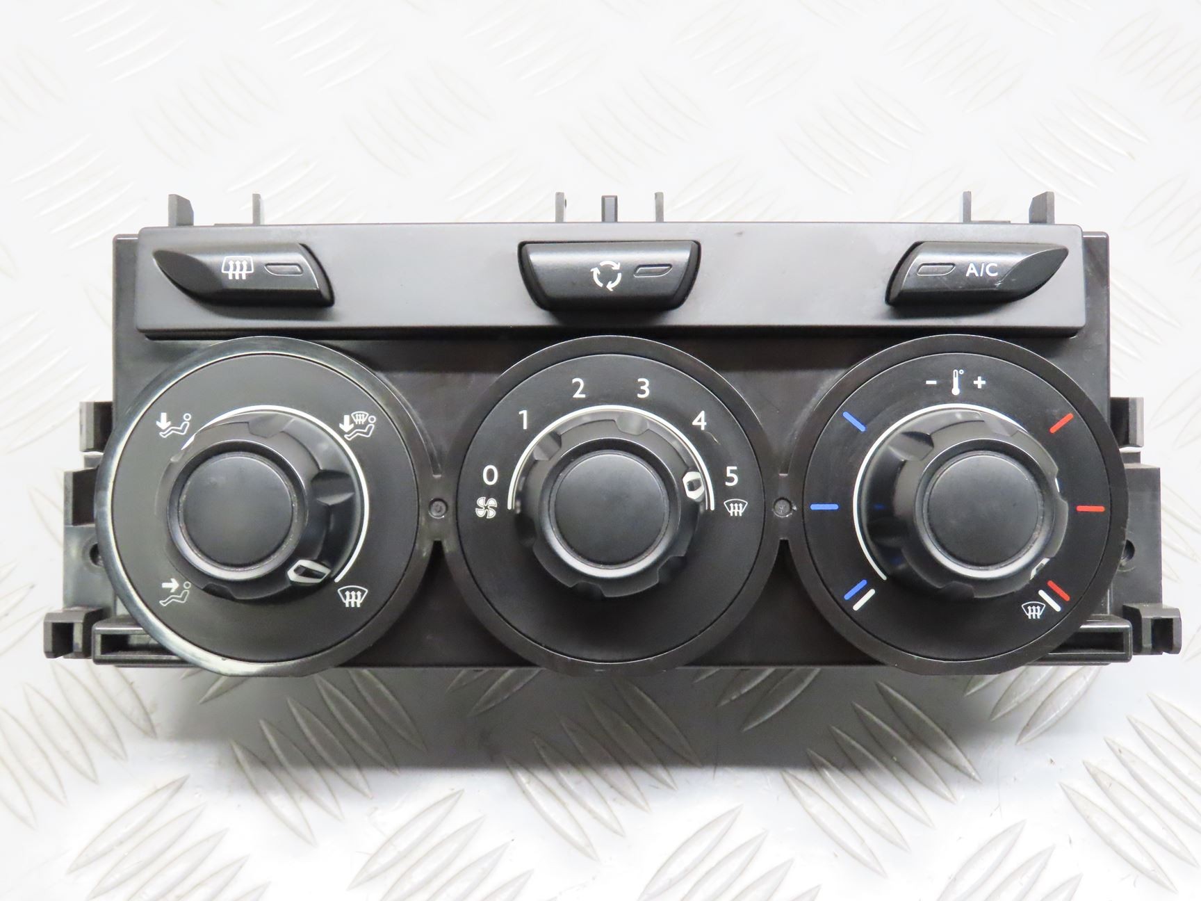 COMMANDE DE CHAUFFAGE