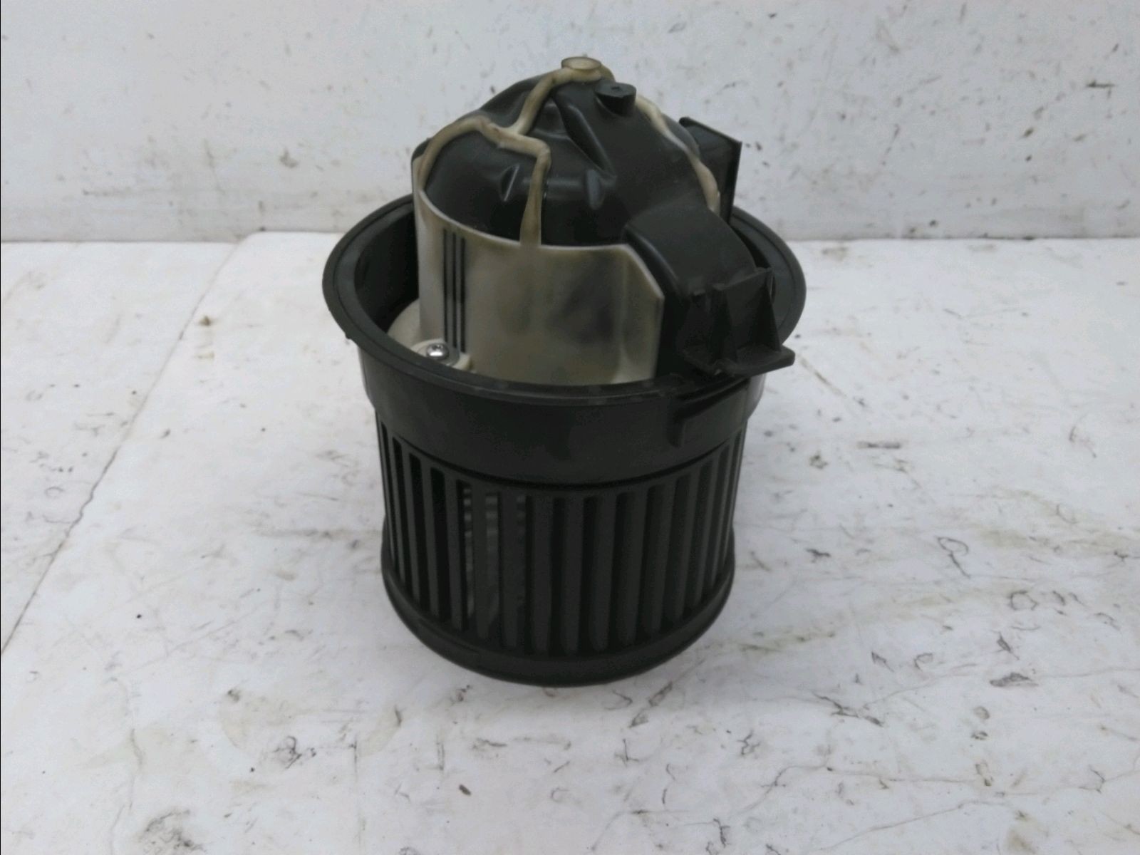VENTILATEUR DE CHAUFFAGE